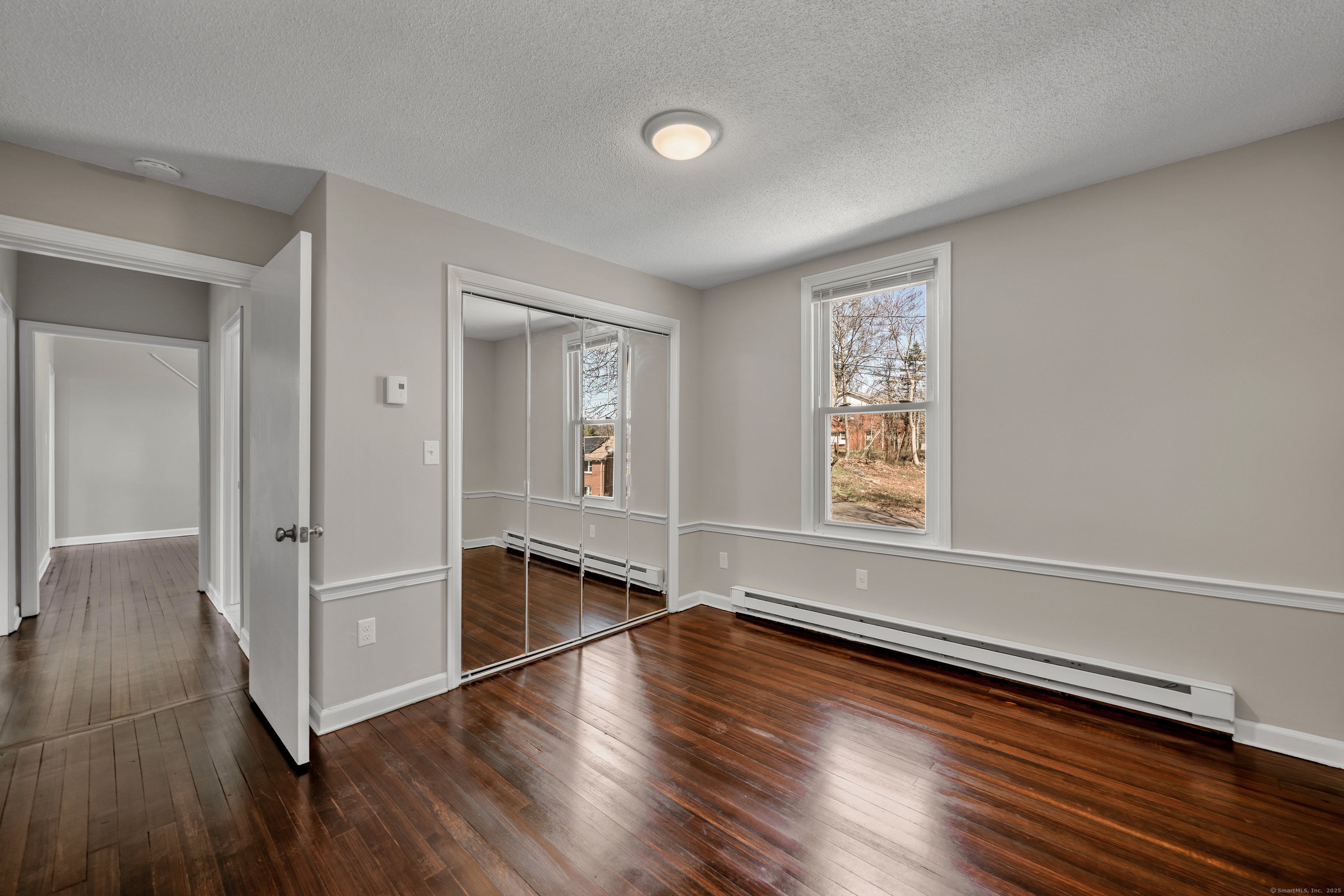 1 Essex Place