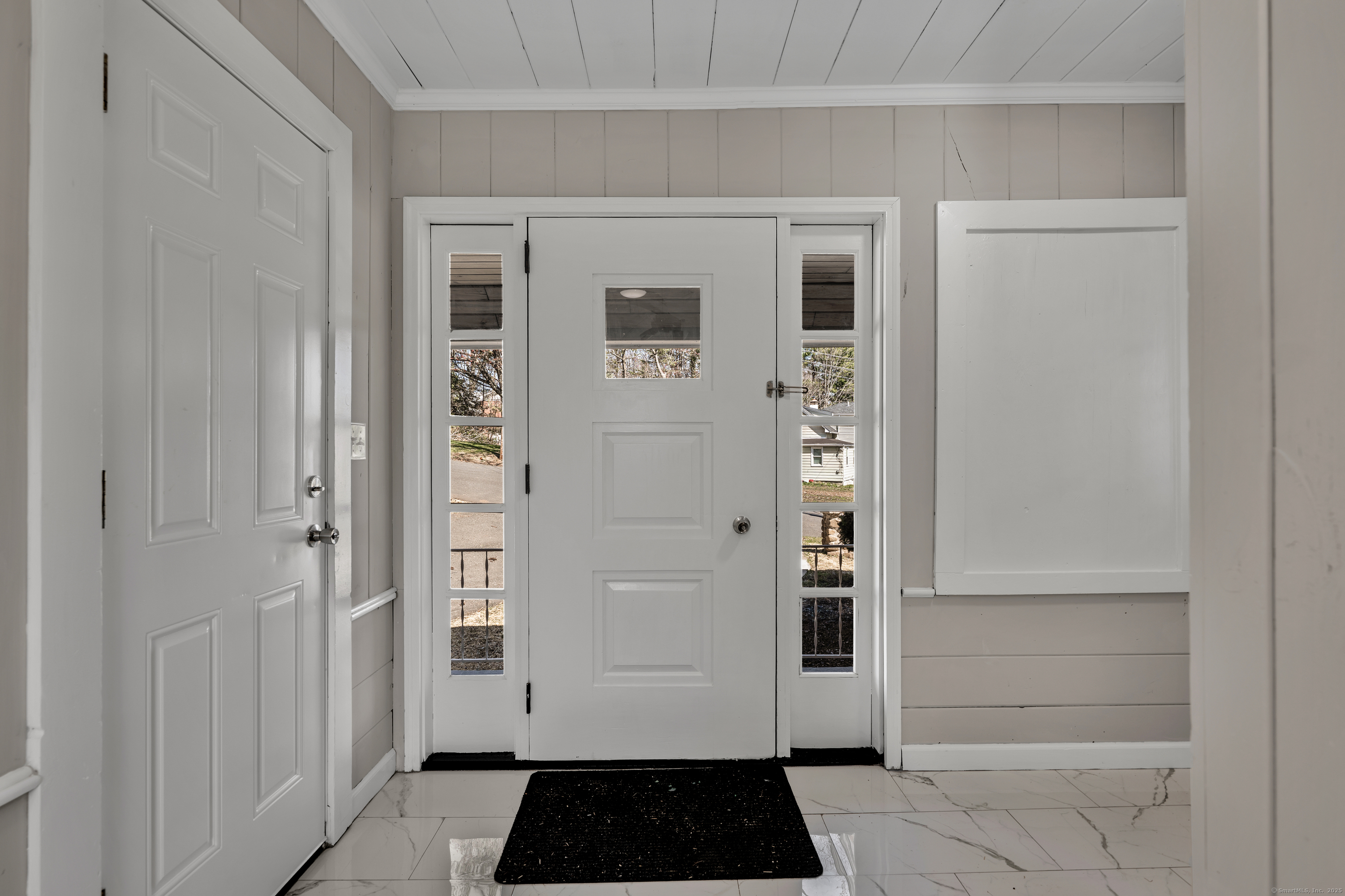 1 Essex Place