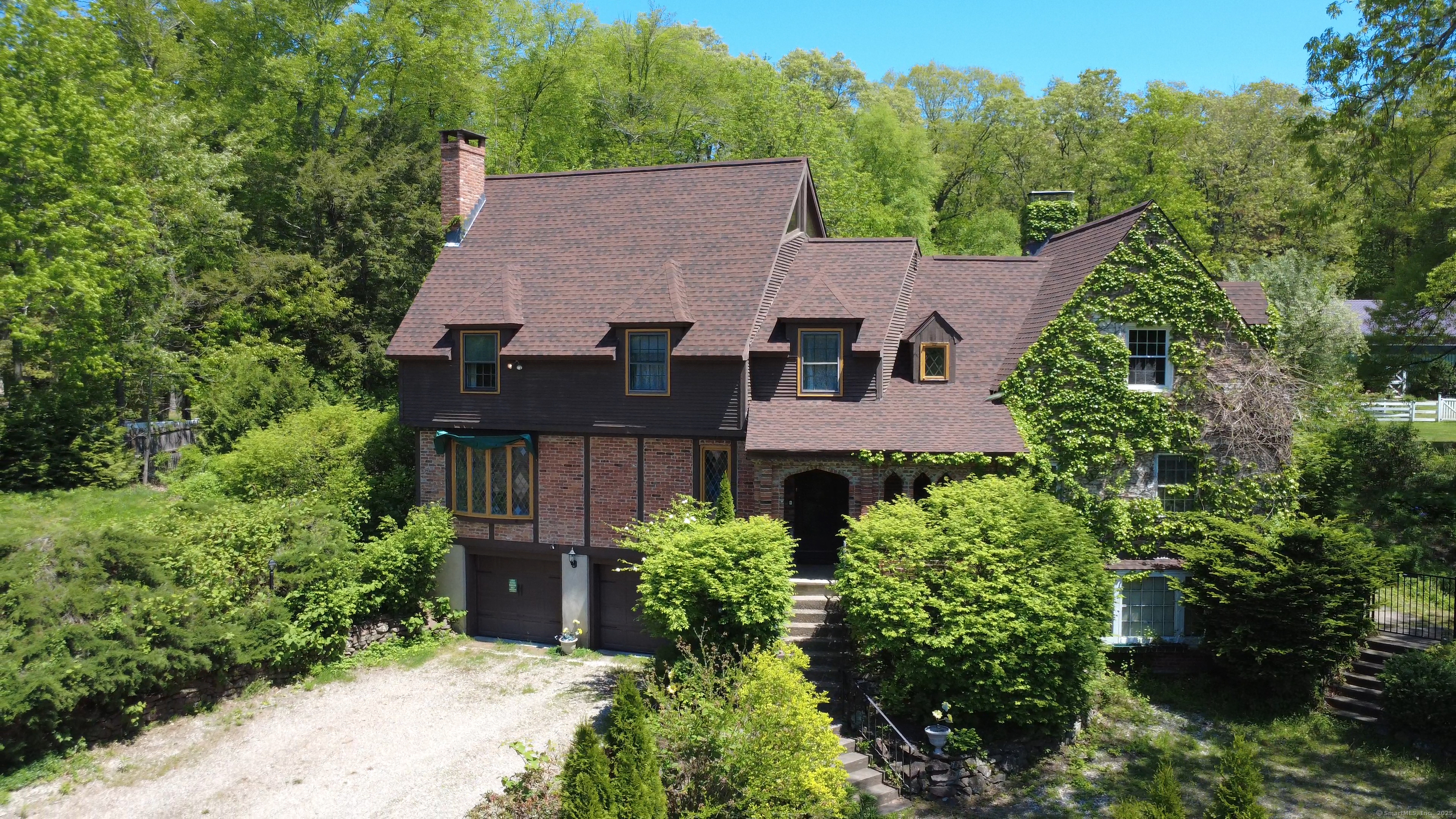62 Hungary Road