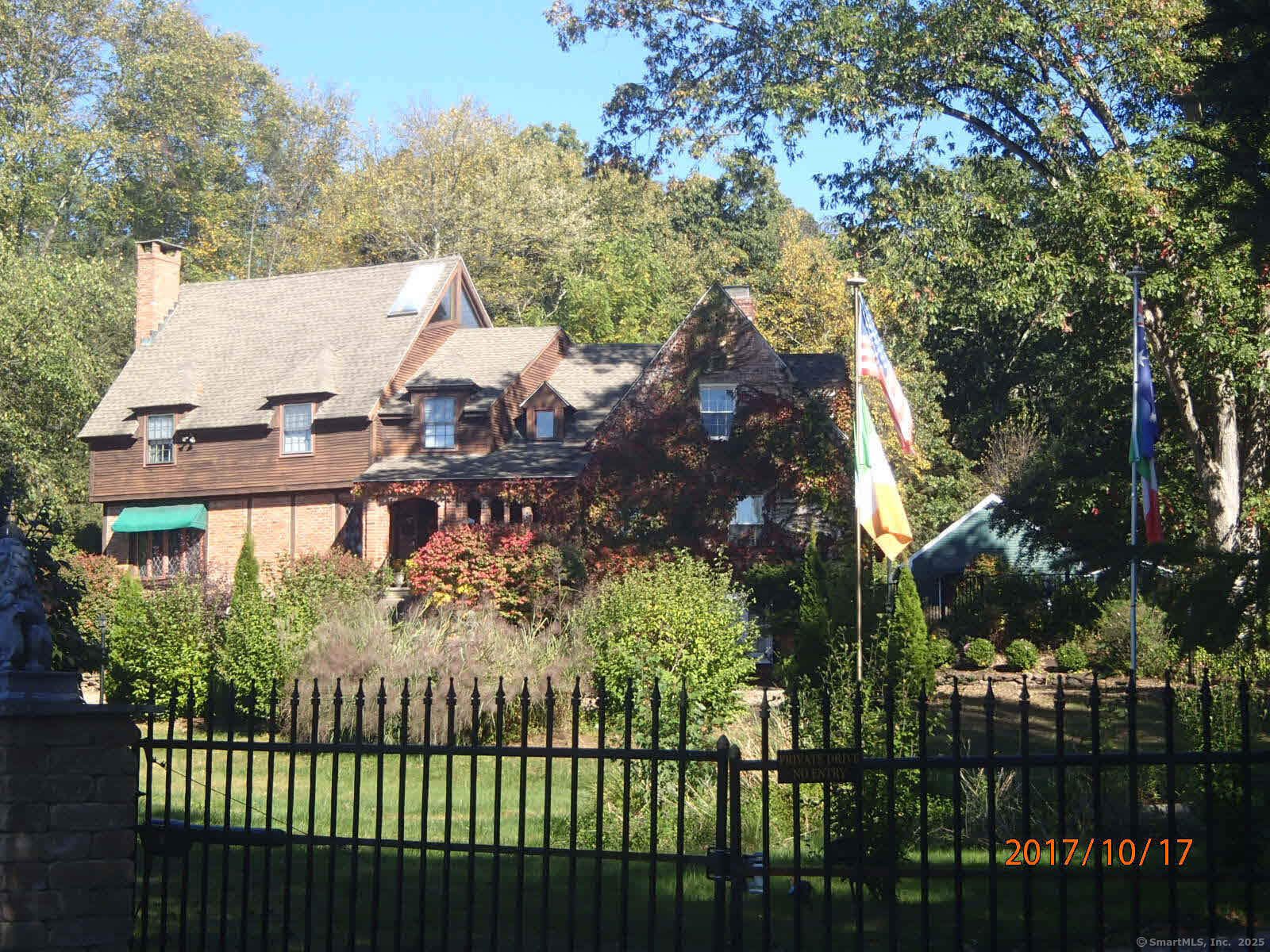 62 Hungary Road