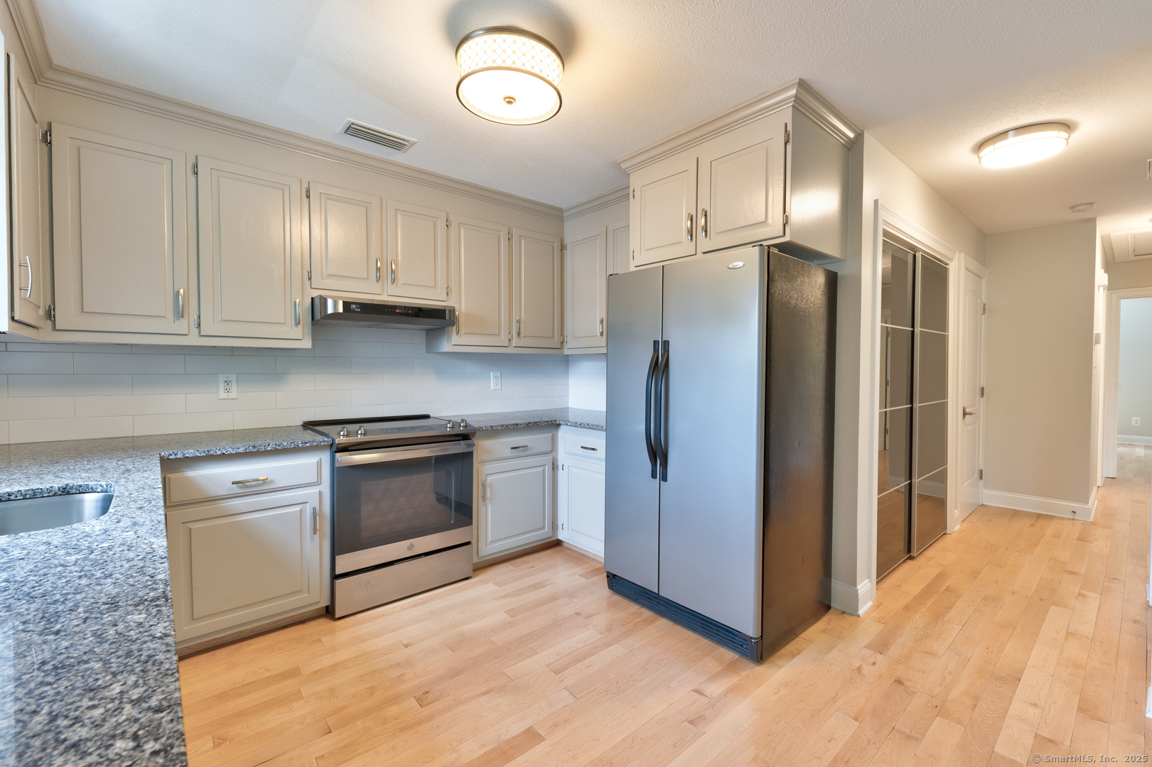 122 Milford Street Extension APT C6