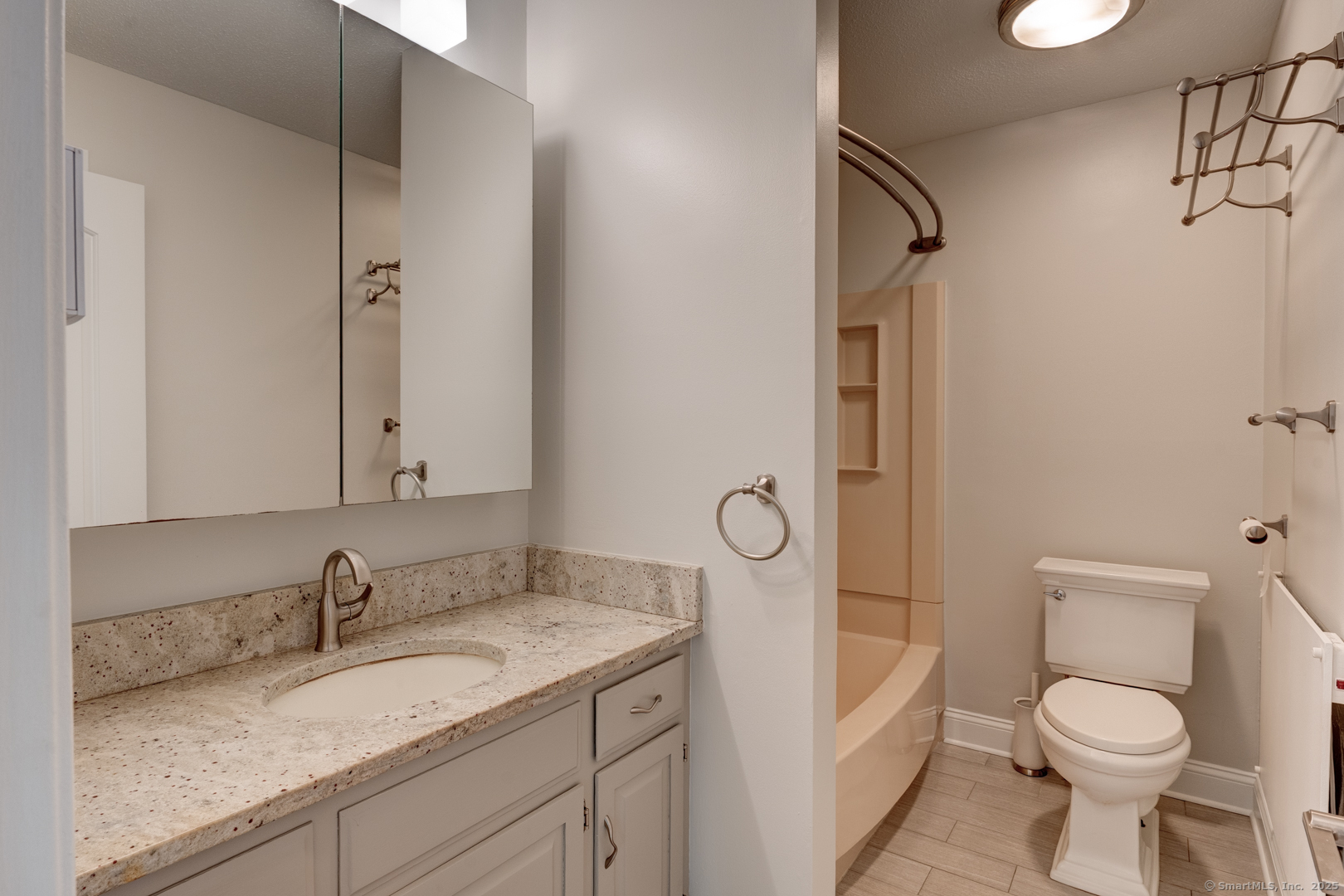122 Milford Street Extension APT C6