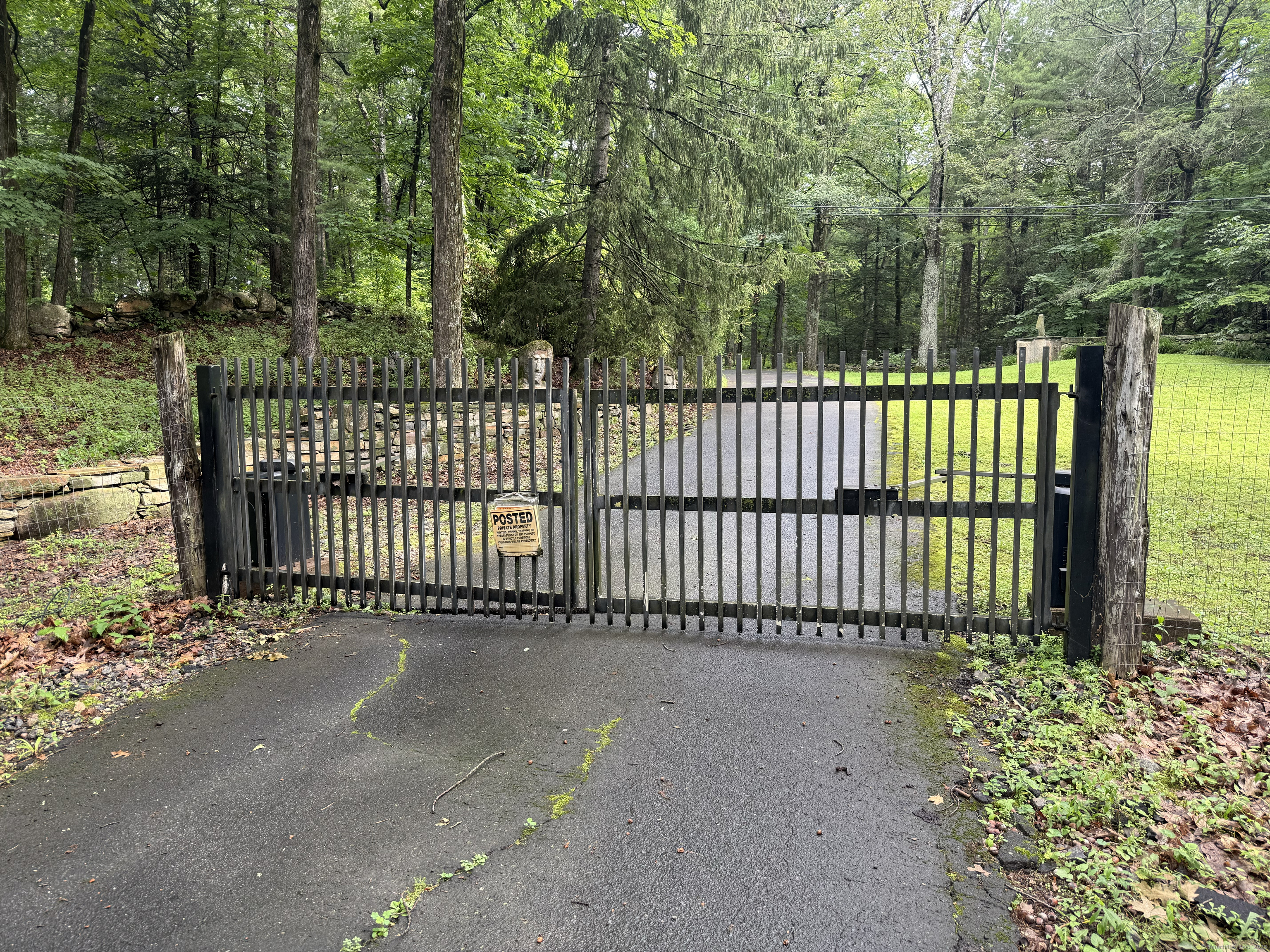 43 Prattling Pond Road