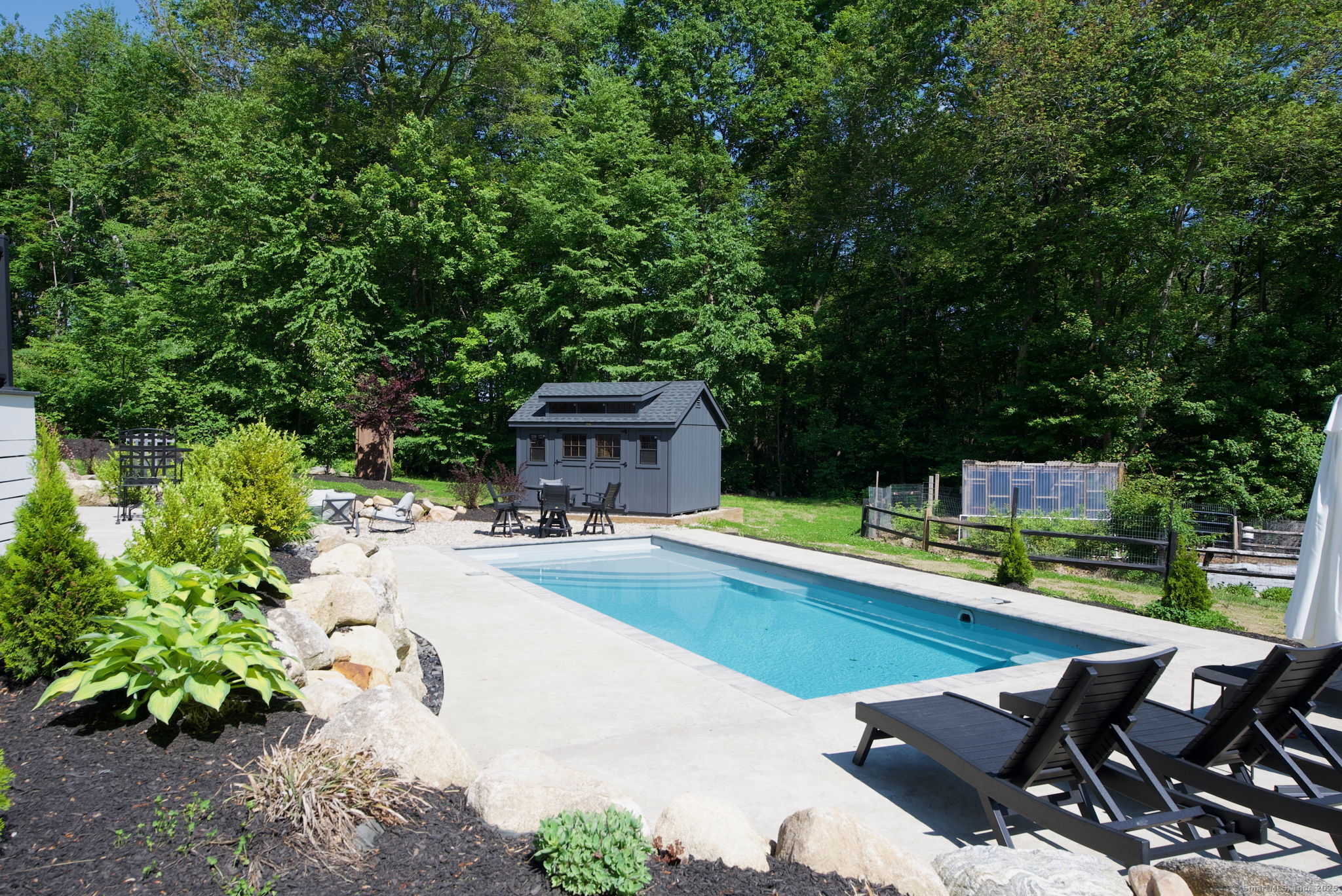 86 Charolais Way