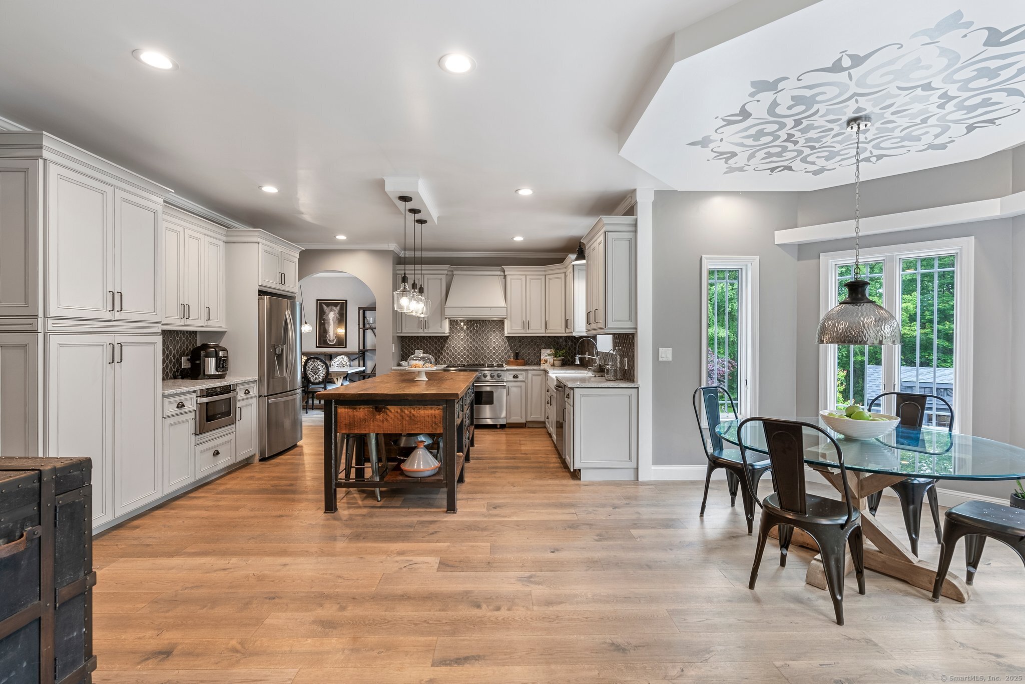 86 Charolais Way