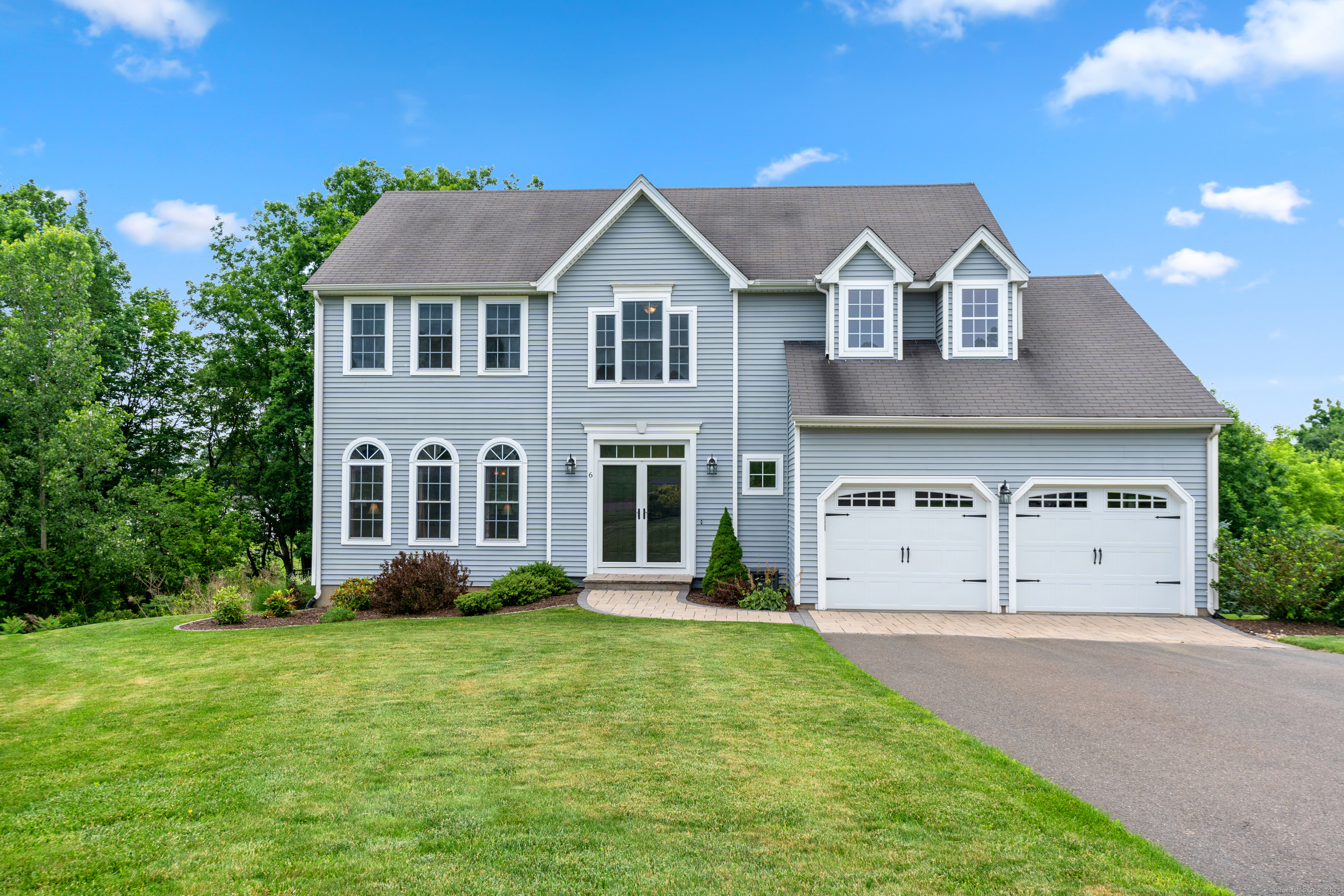 6 Rosa Court
