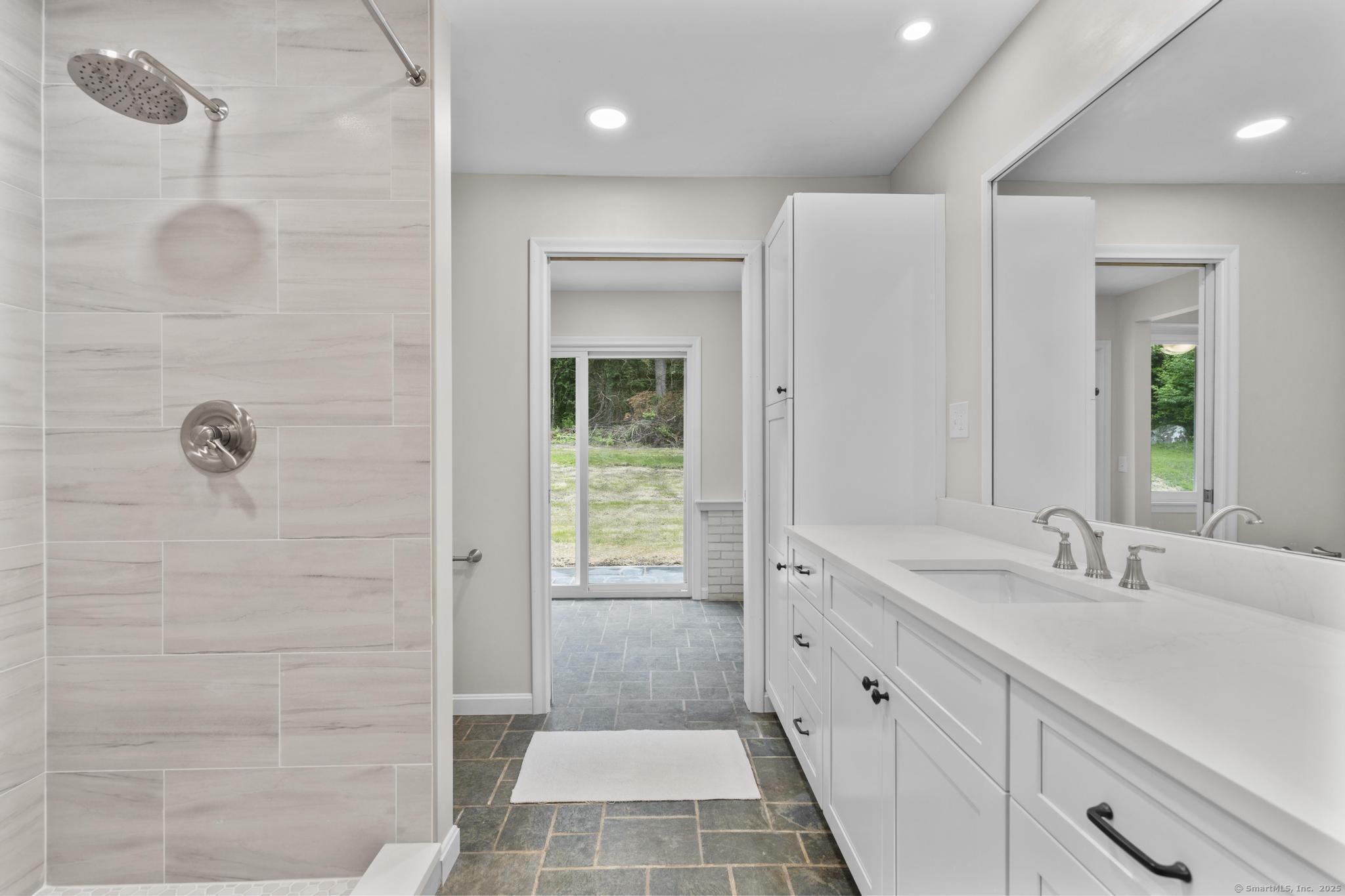 14 Pine Tree Lane