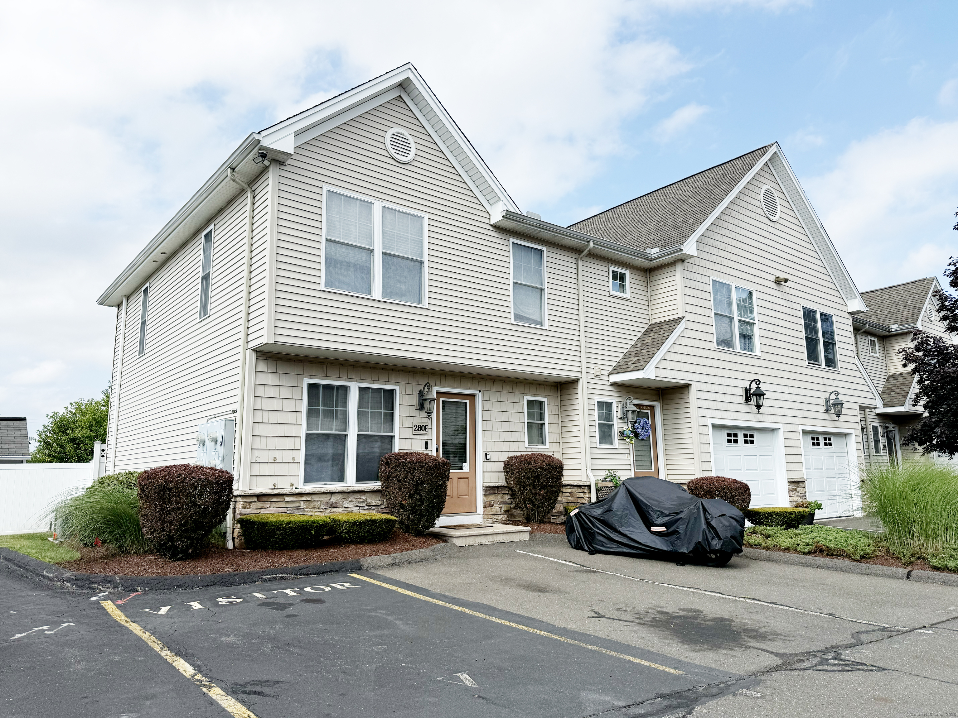 280 Booth Street B5
