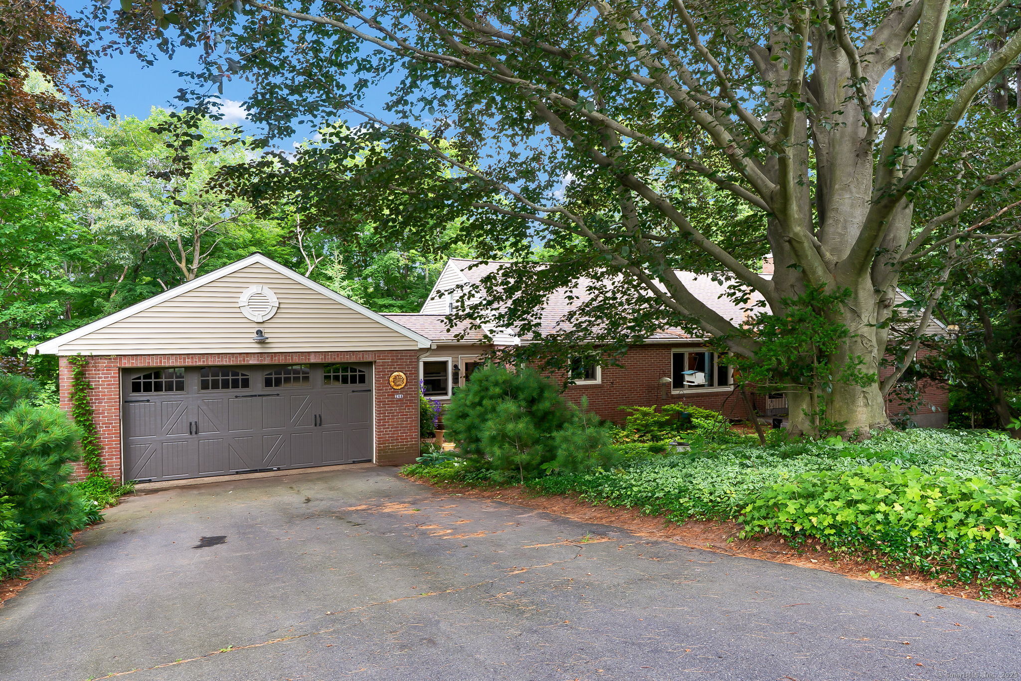 206 Ellwood Road