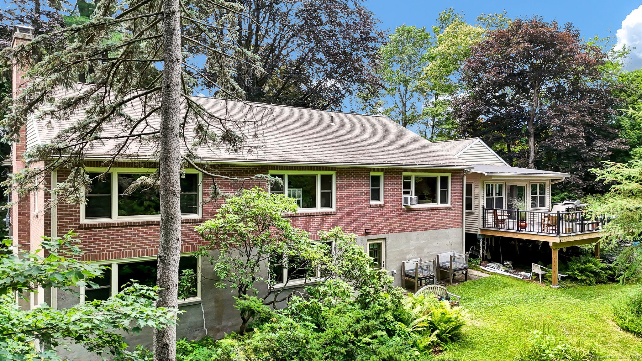 206 Ellwood Road