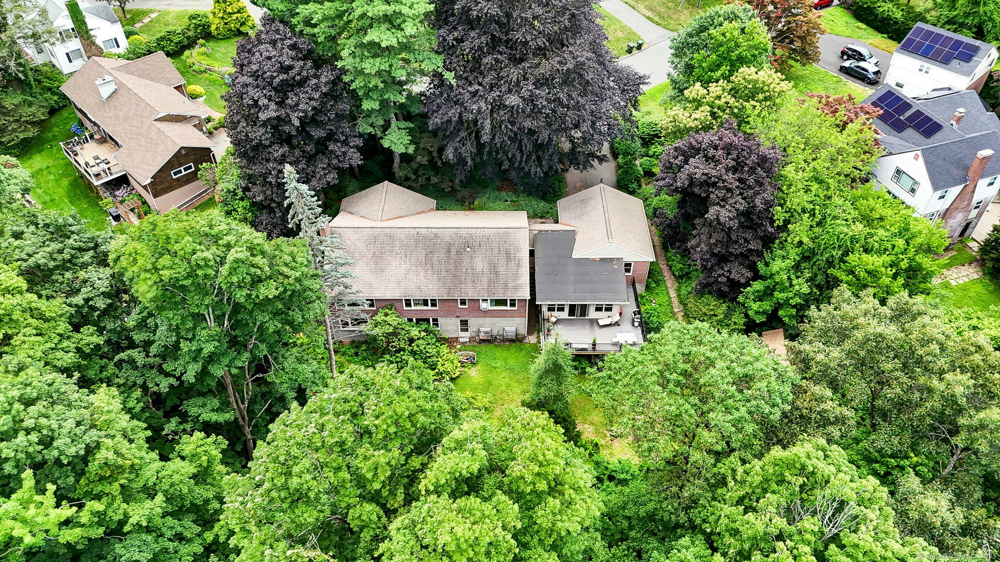 206 Ellwood Road