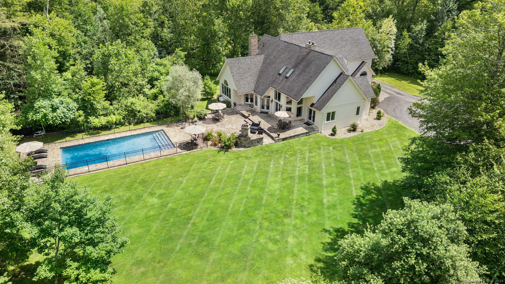 274 Sharon Turnpike