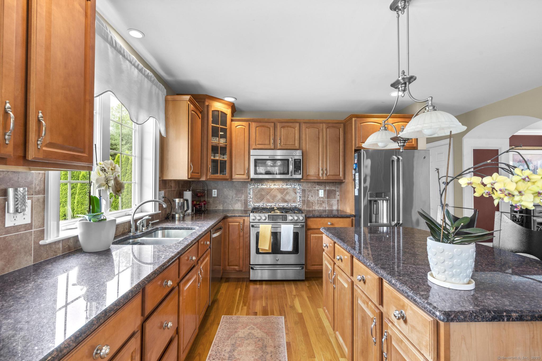 31 Crimson Heights