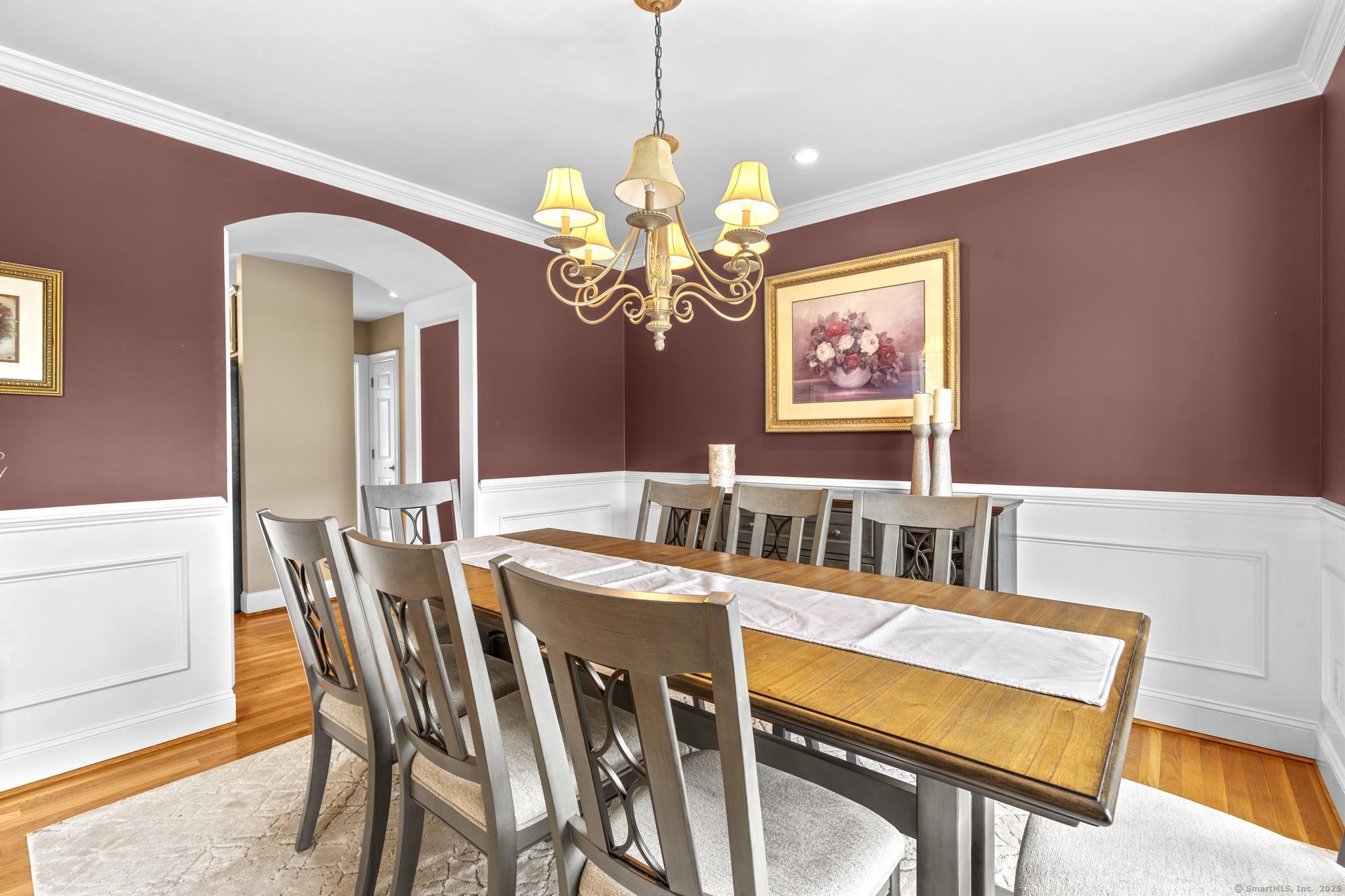 31 Crimson Heights