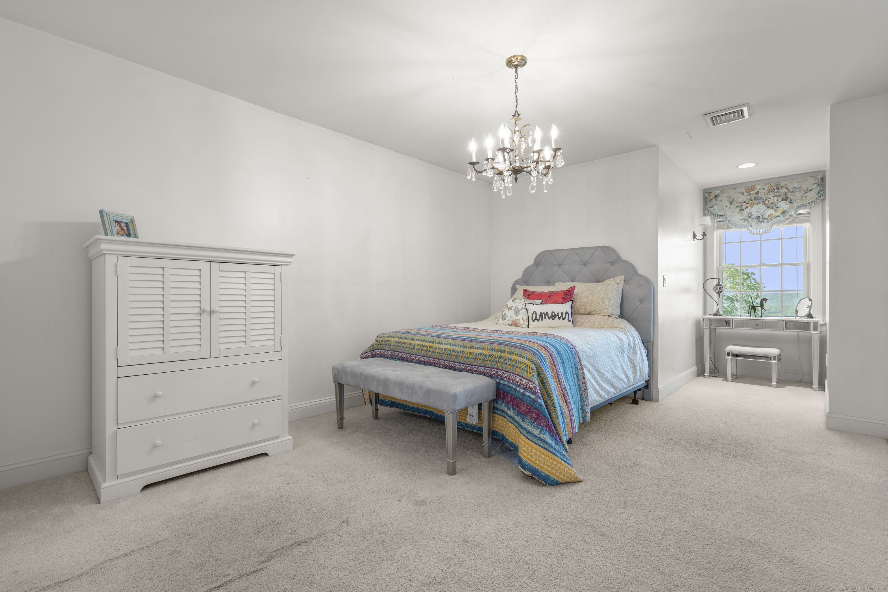 5 Valley View Lane