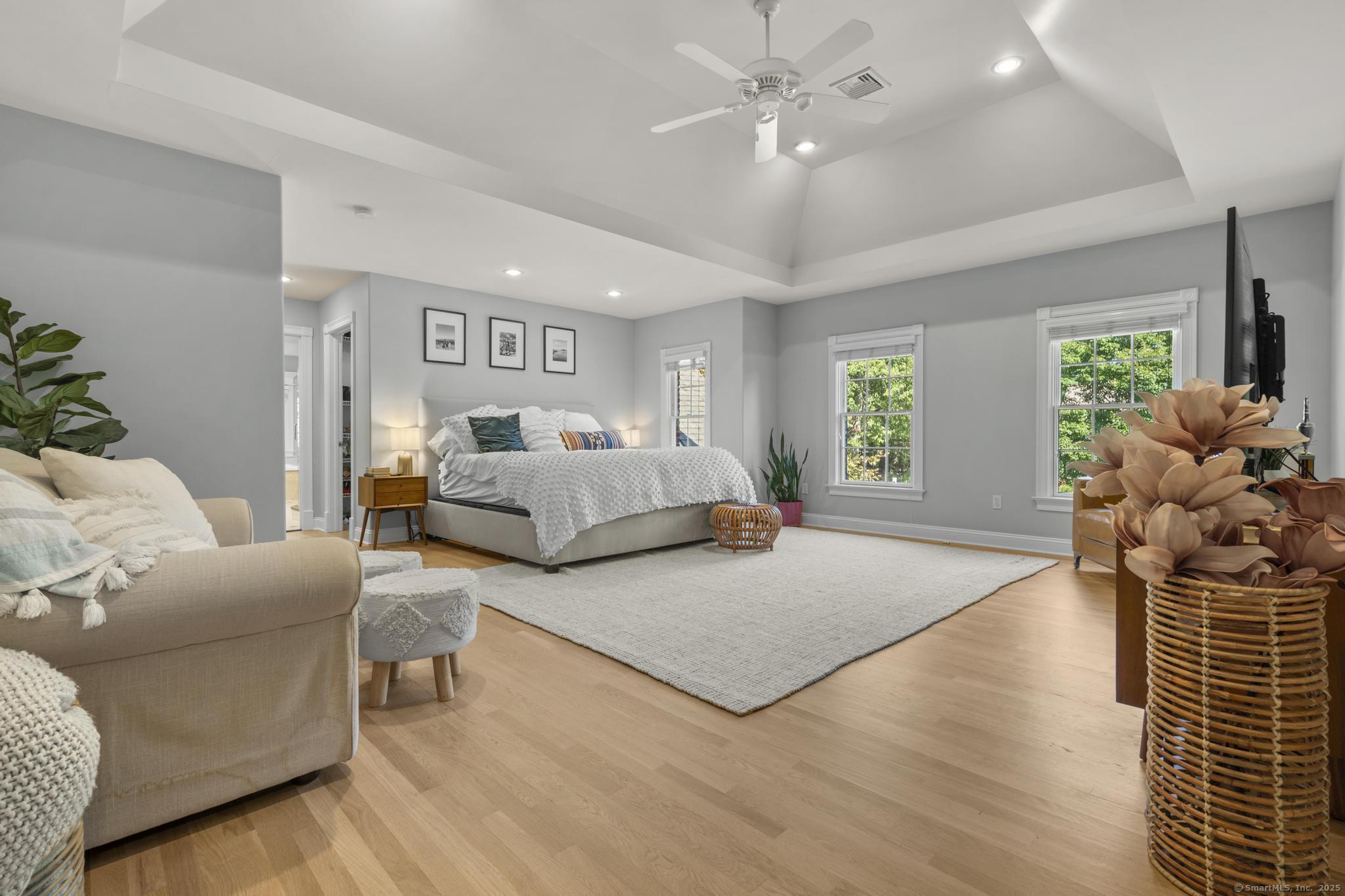 245 Kingswood Drive