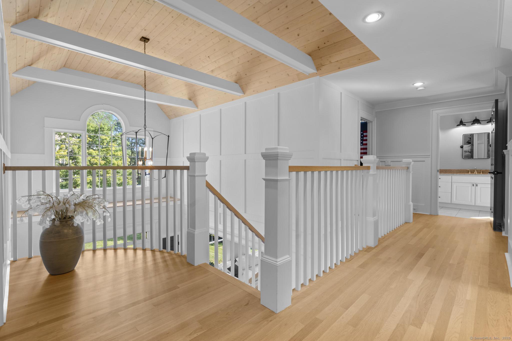 245 Kingswood Drive