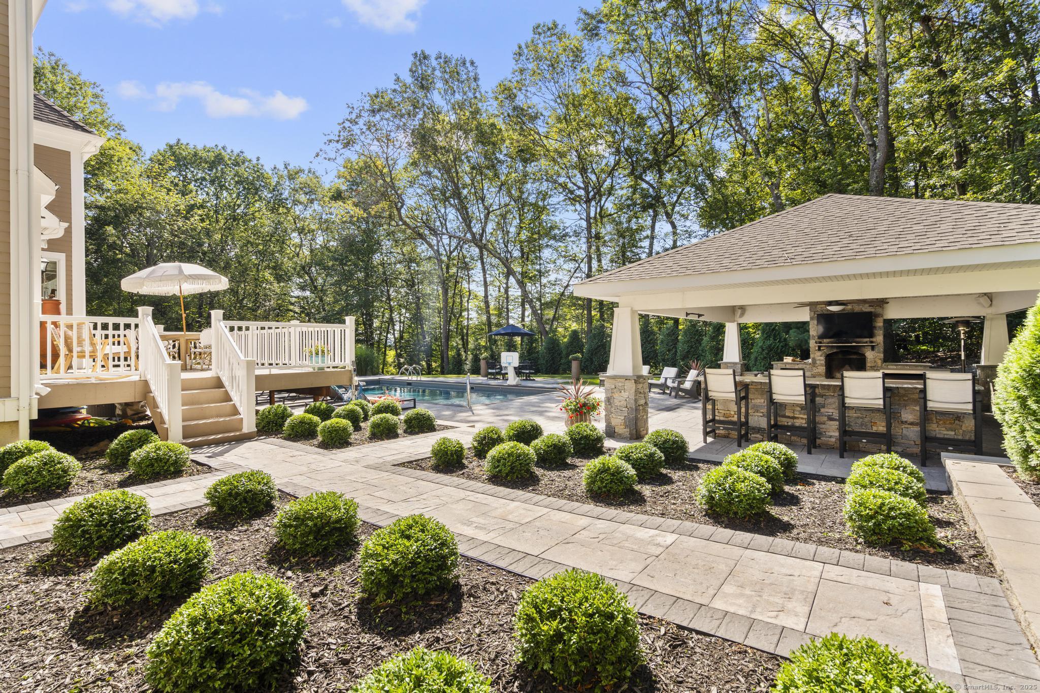 245 Kingswood Drive