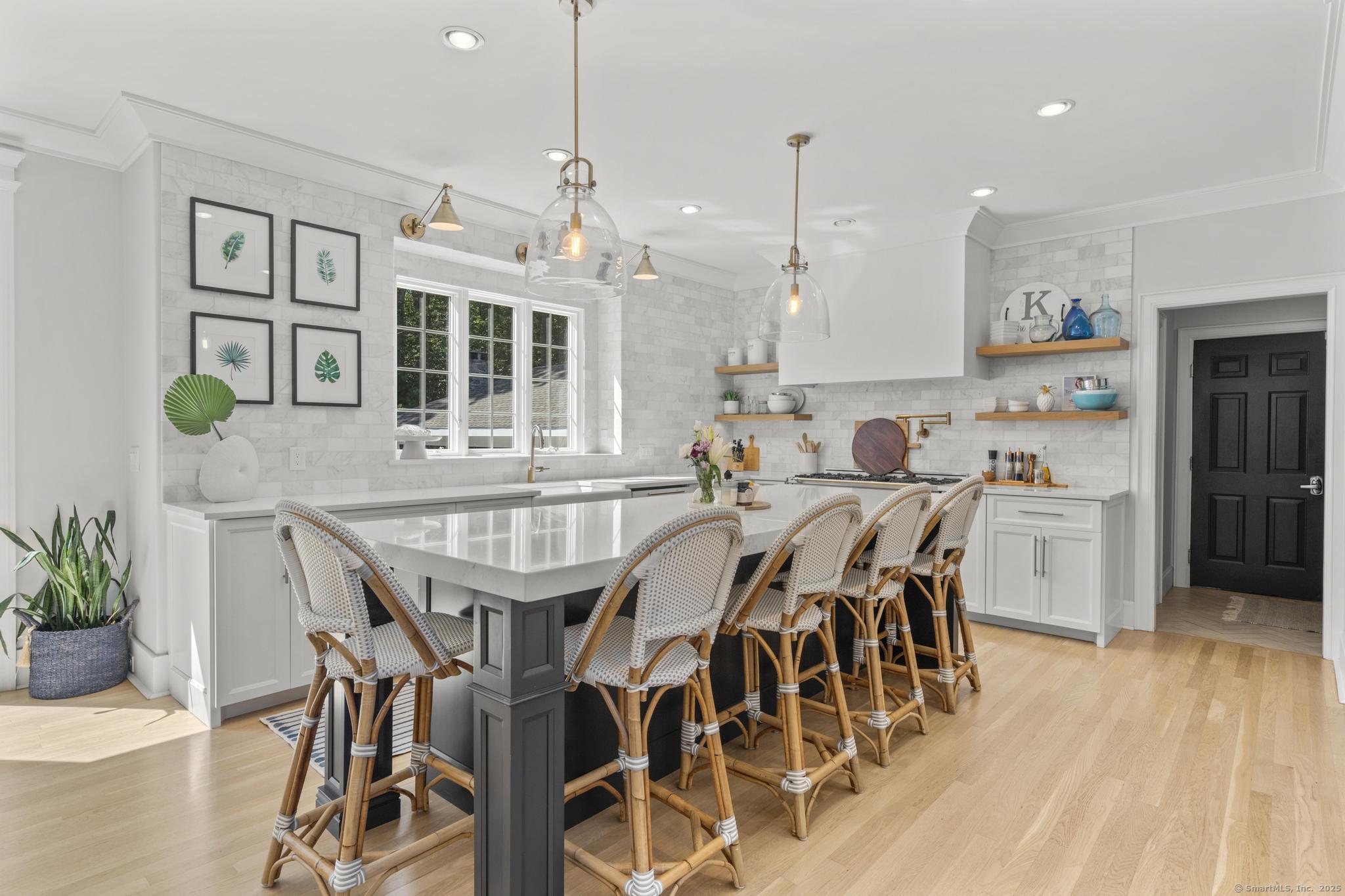 245 Kingswood Drive