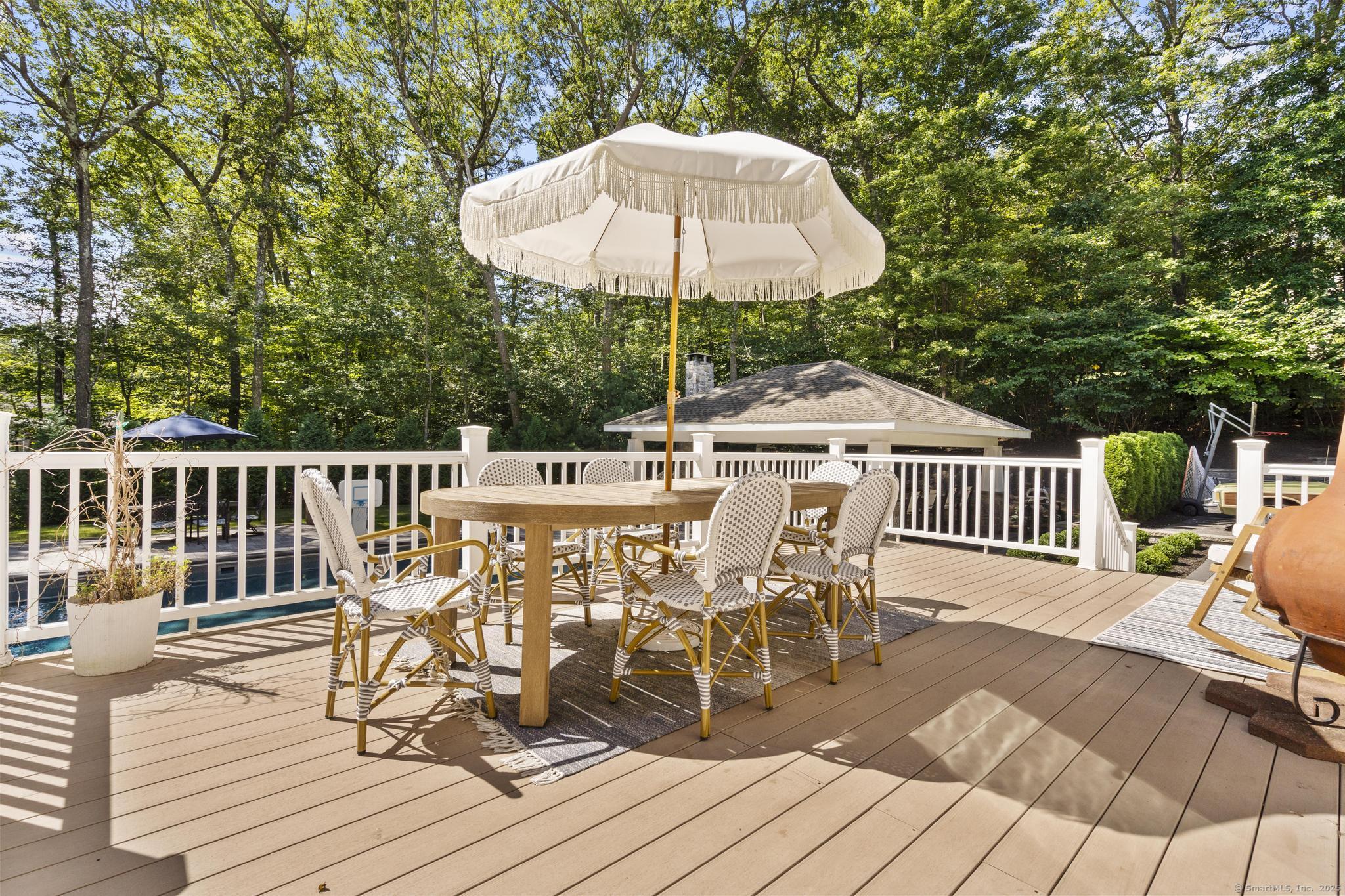 245 Kingswood Drive