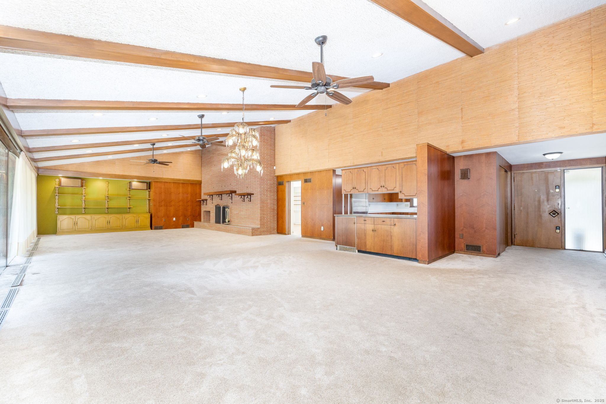 127 Mountain Road