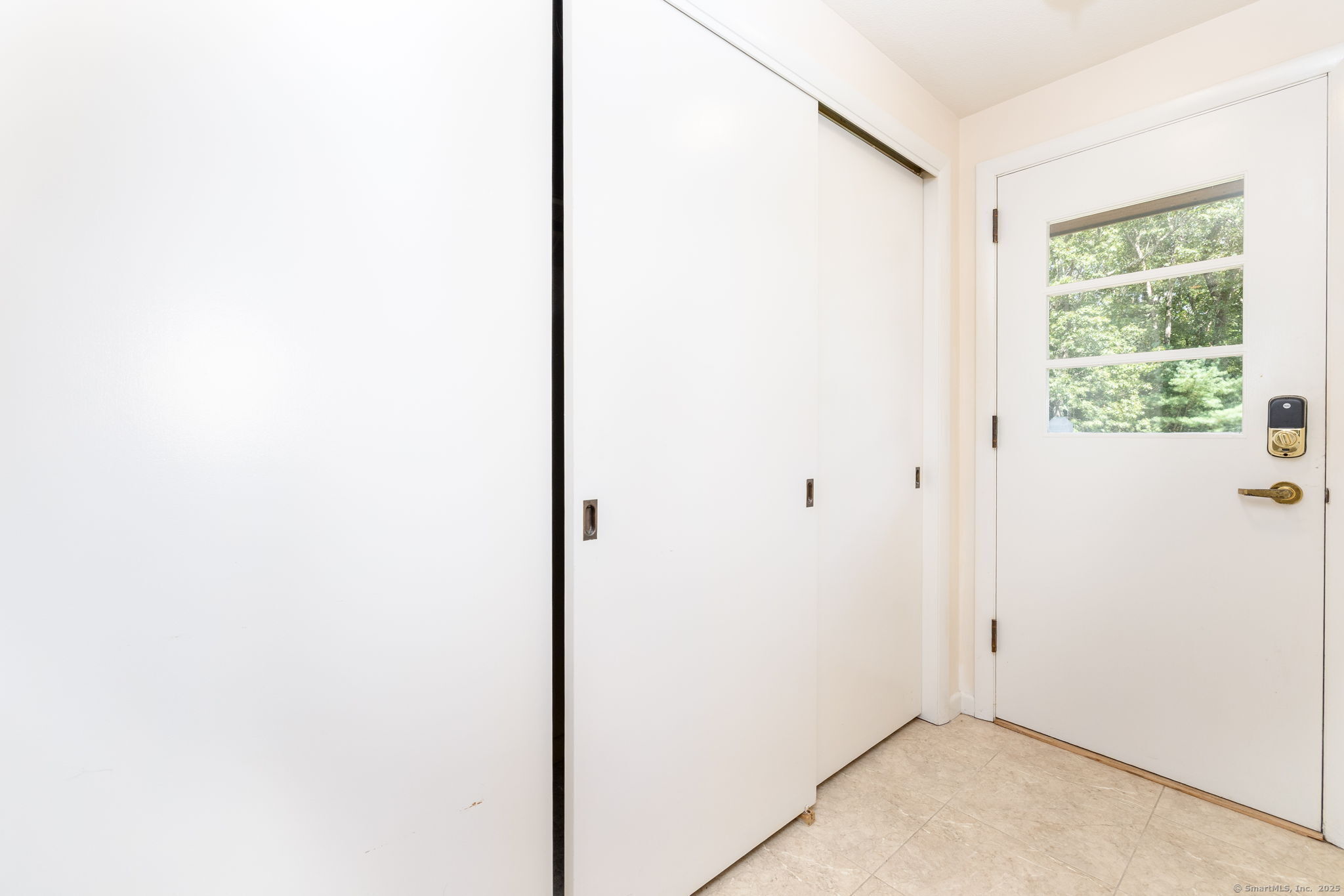 127 Mountain Road