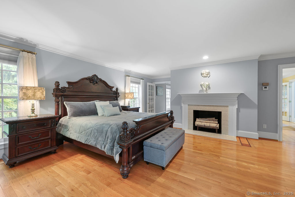 16 Oak Bluff