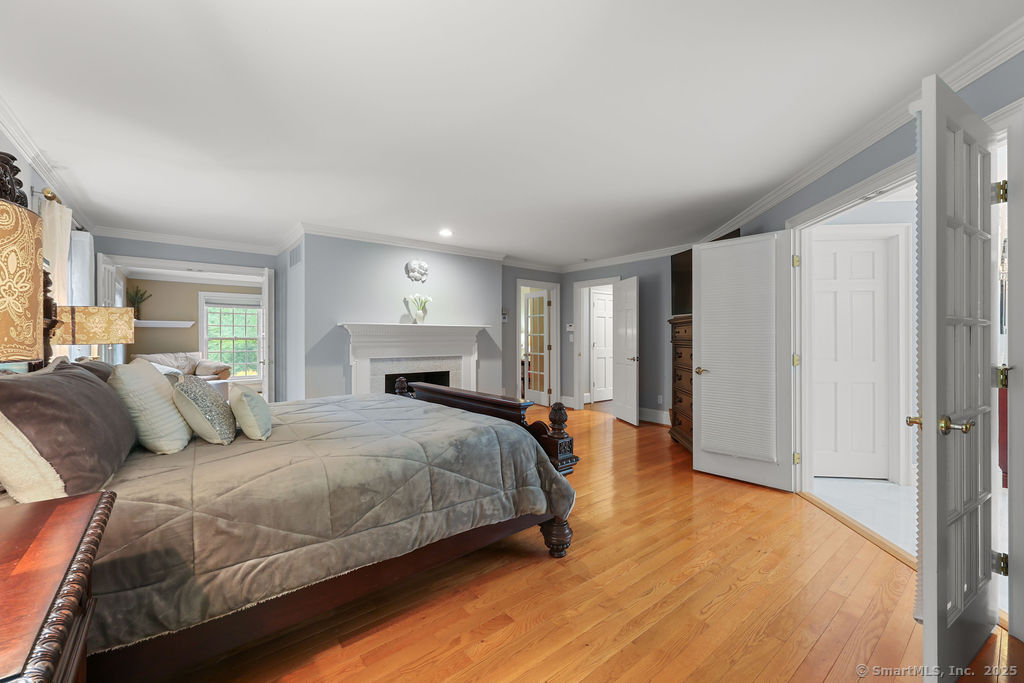 16 Oak Bluff