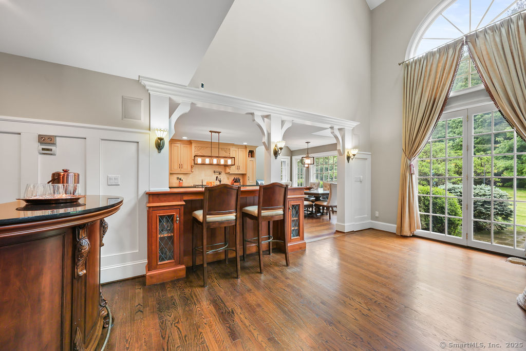 16 Oak Bluff
