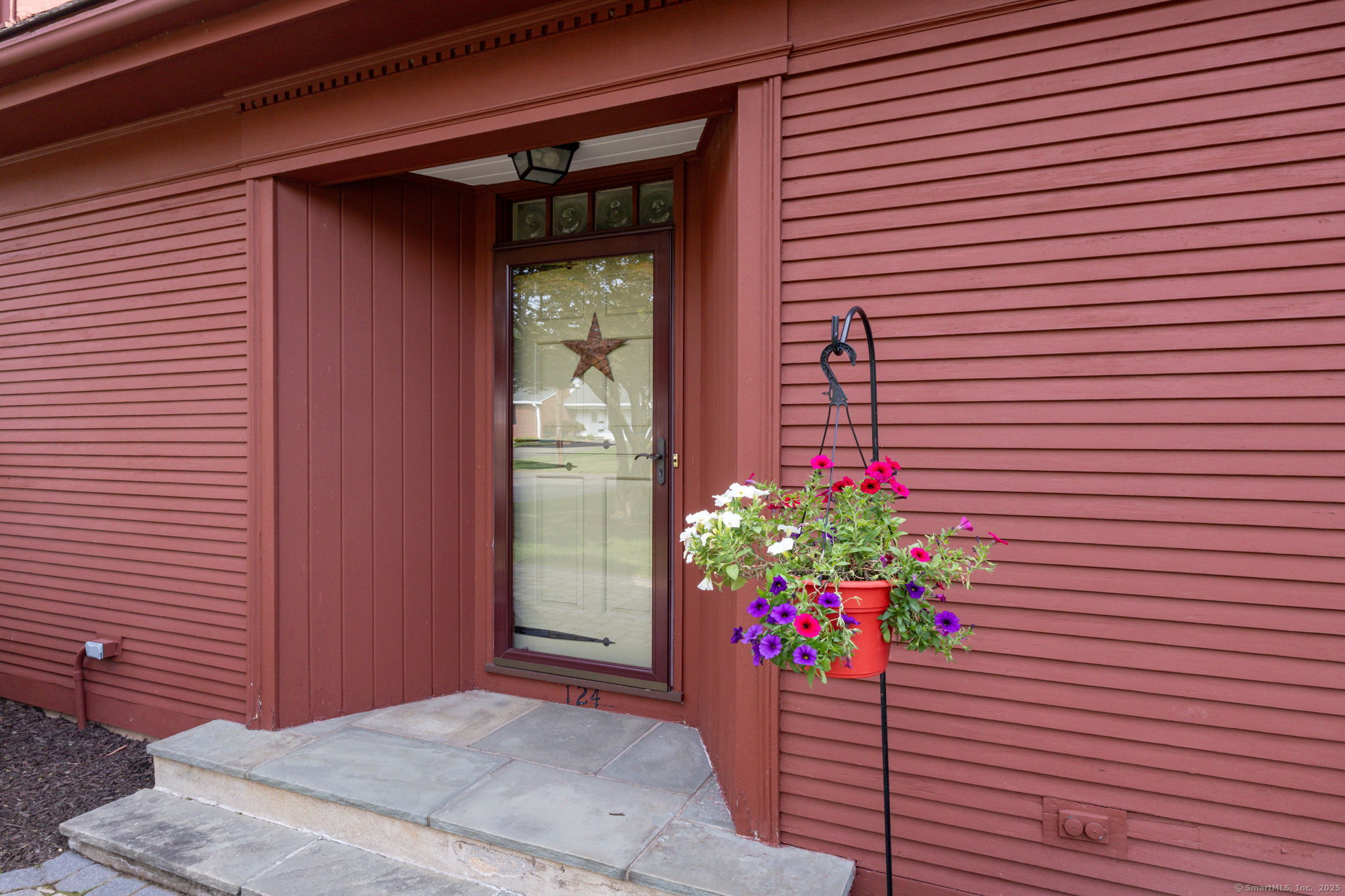 124 Farmingdale Road