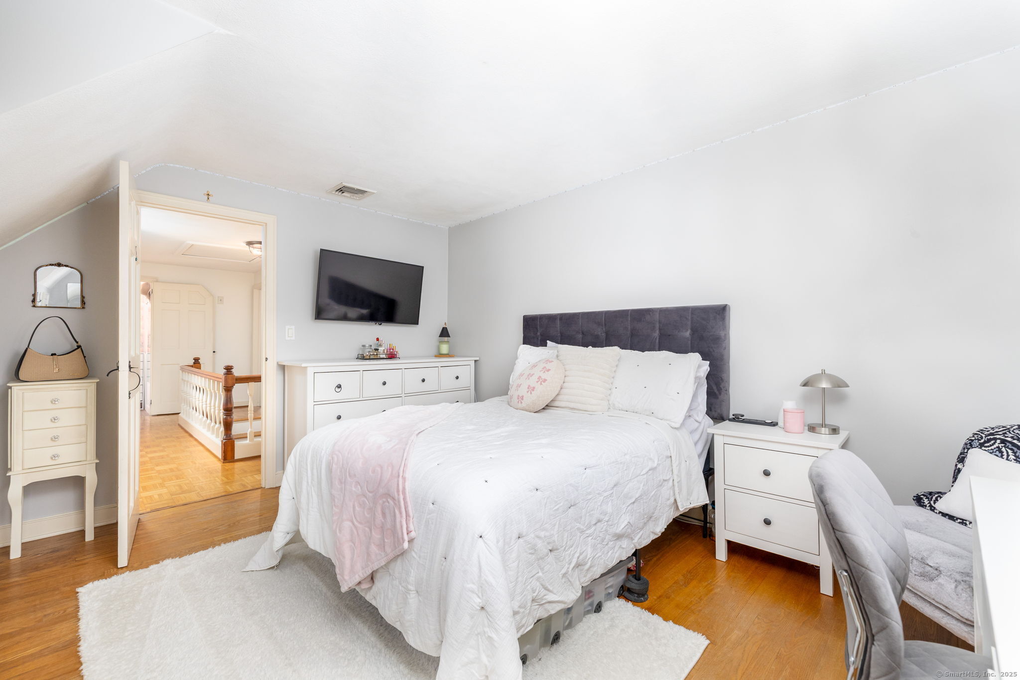 124 Farmingdale Road
