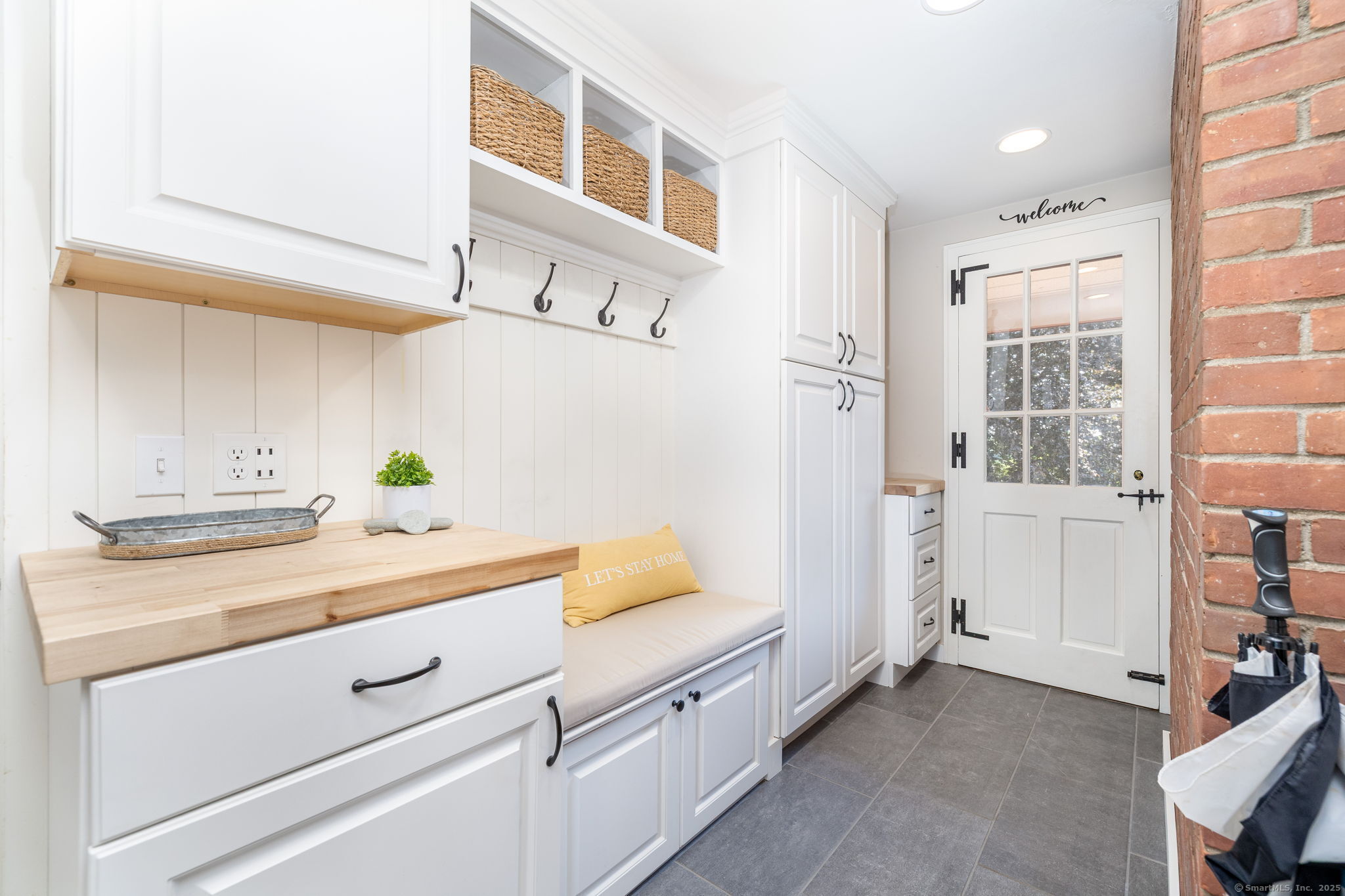 124 Farmingdale Road