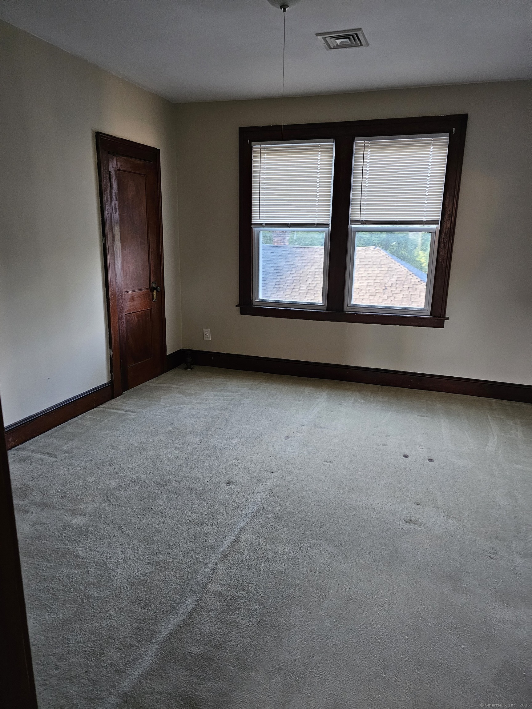 25 Kimball Drive 3rd Floor