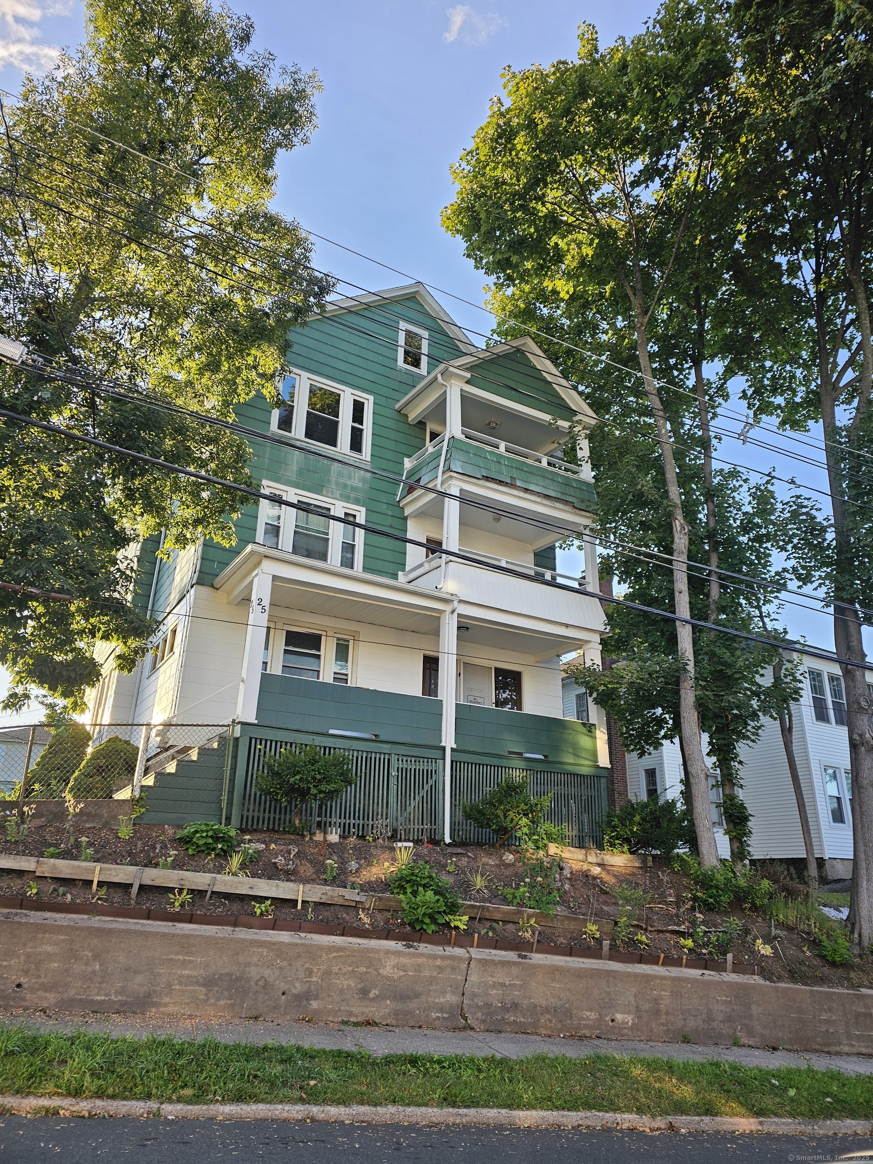 25 Kimball Drive 3rd Floor