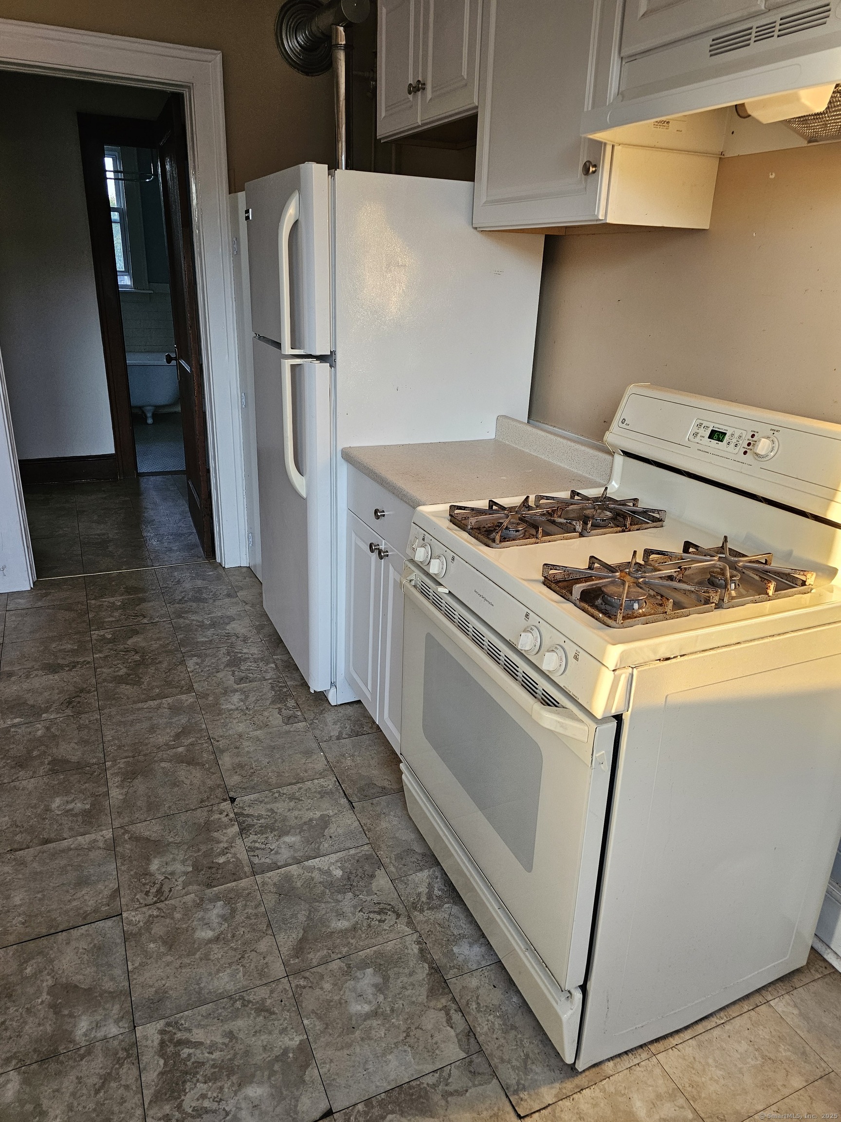 25 Kimball Drive 3rd Floor