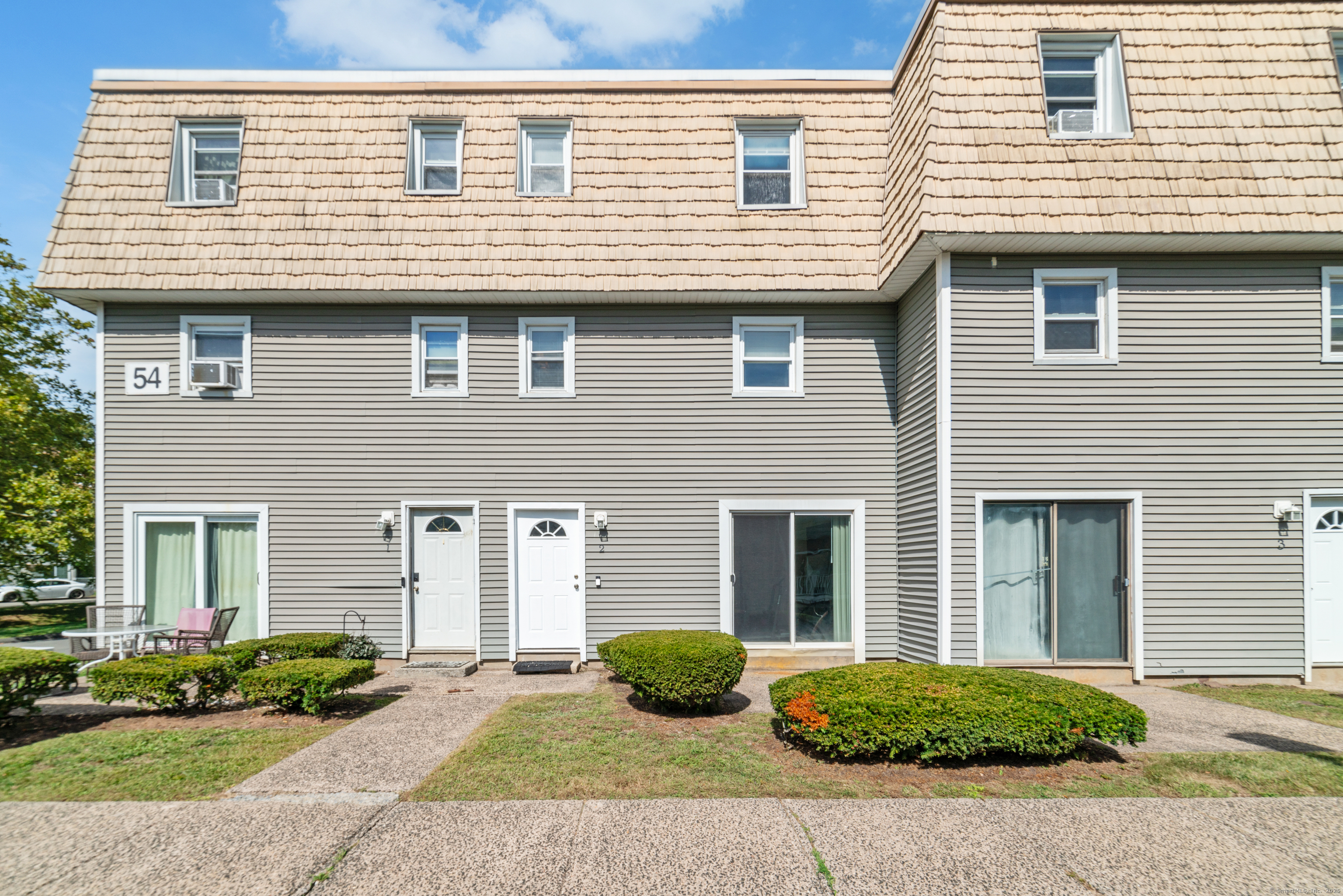 54 Meetinghouse Village 2