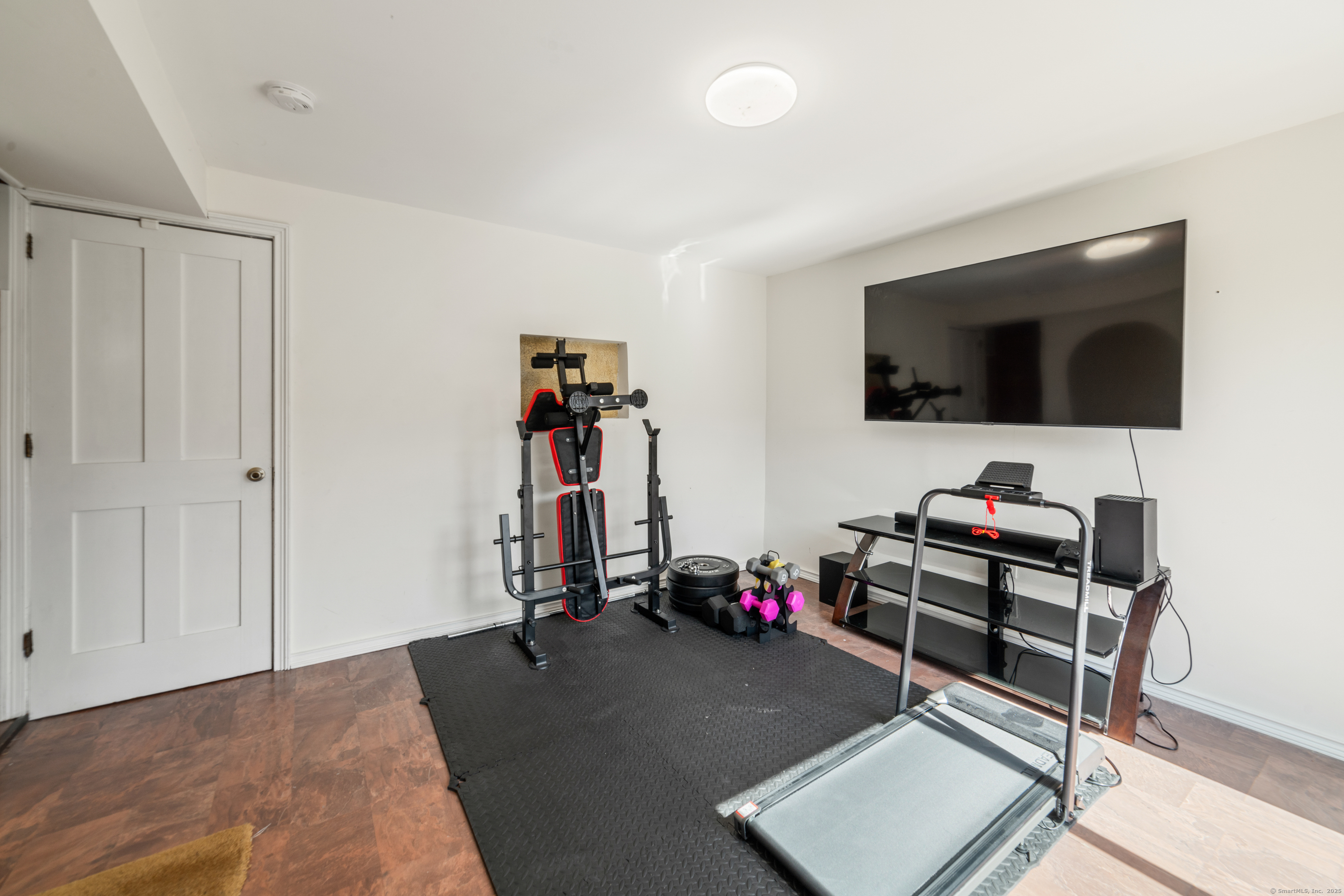 54 Meetinghouse Village 2