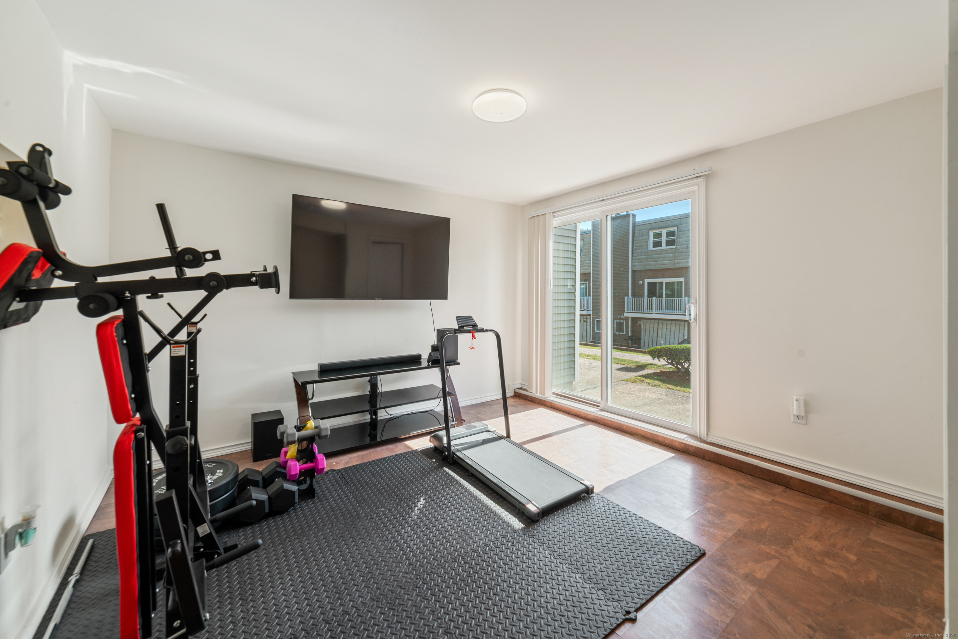 54 Meetinghouse Village 2