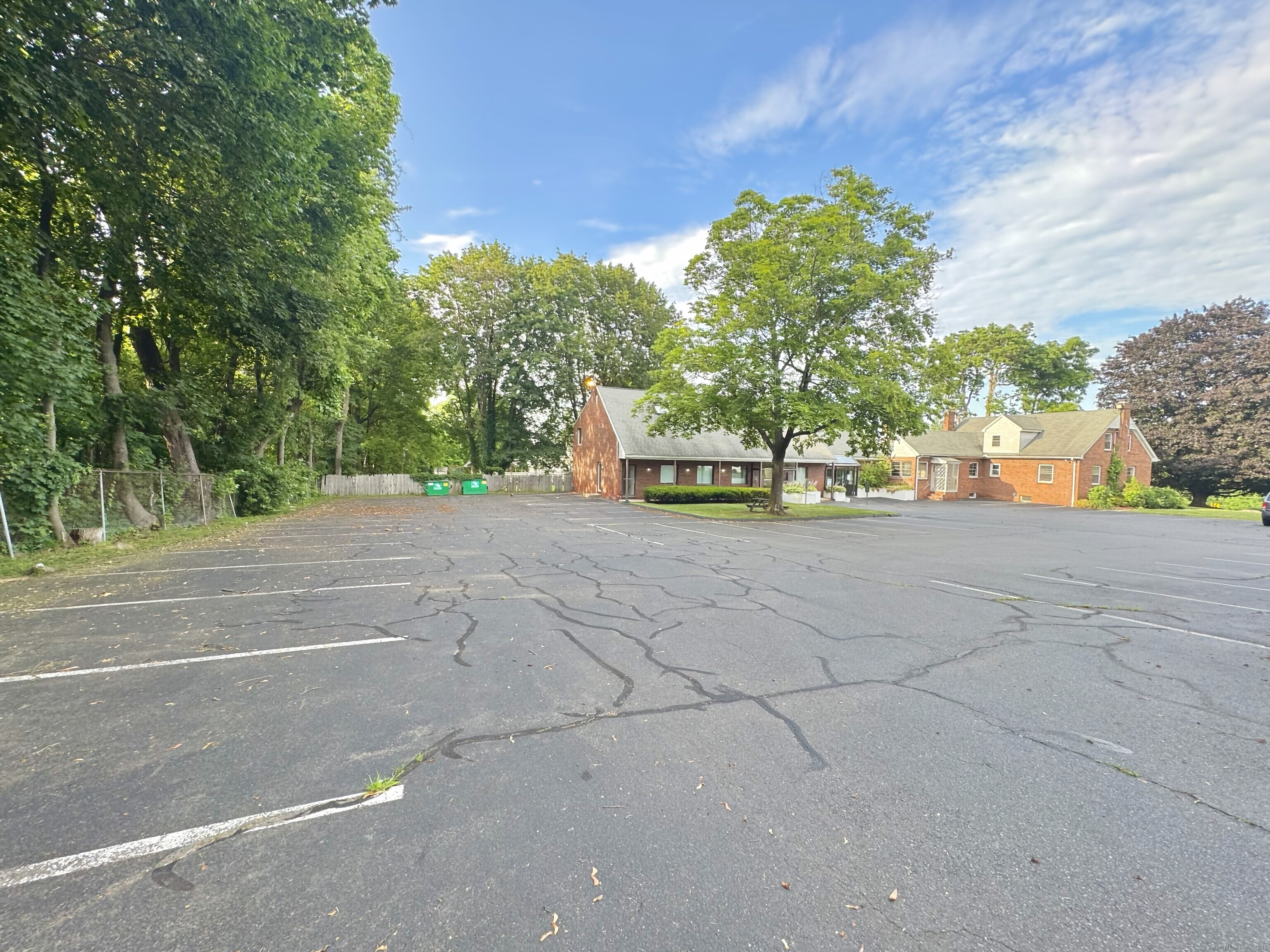 160-184 Wolcott Street