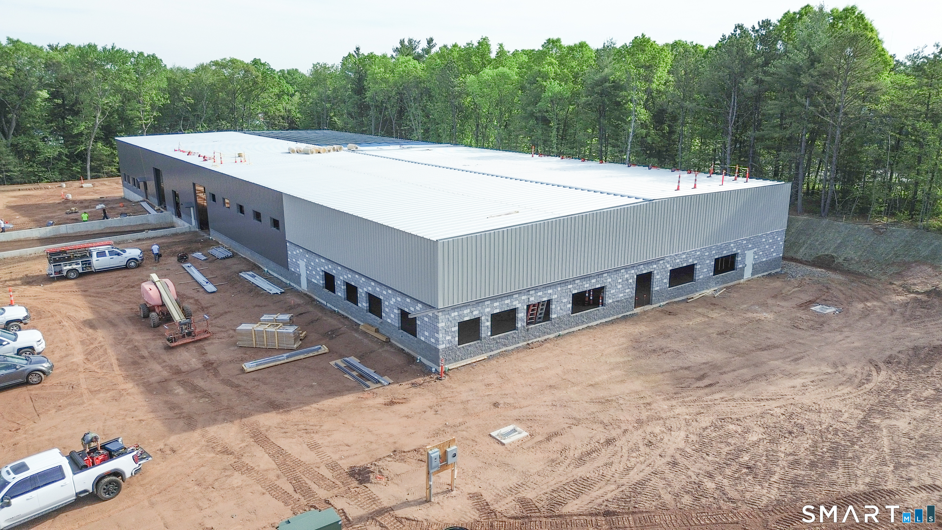 135 Business Park Drive