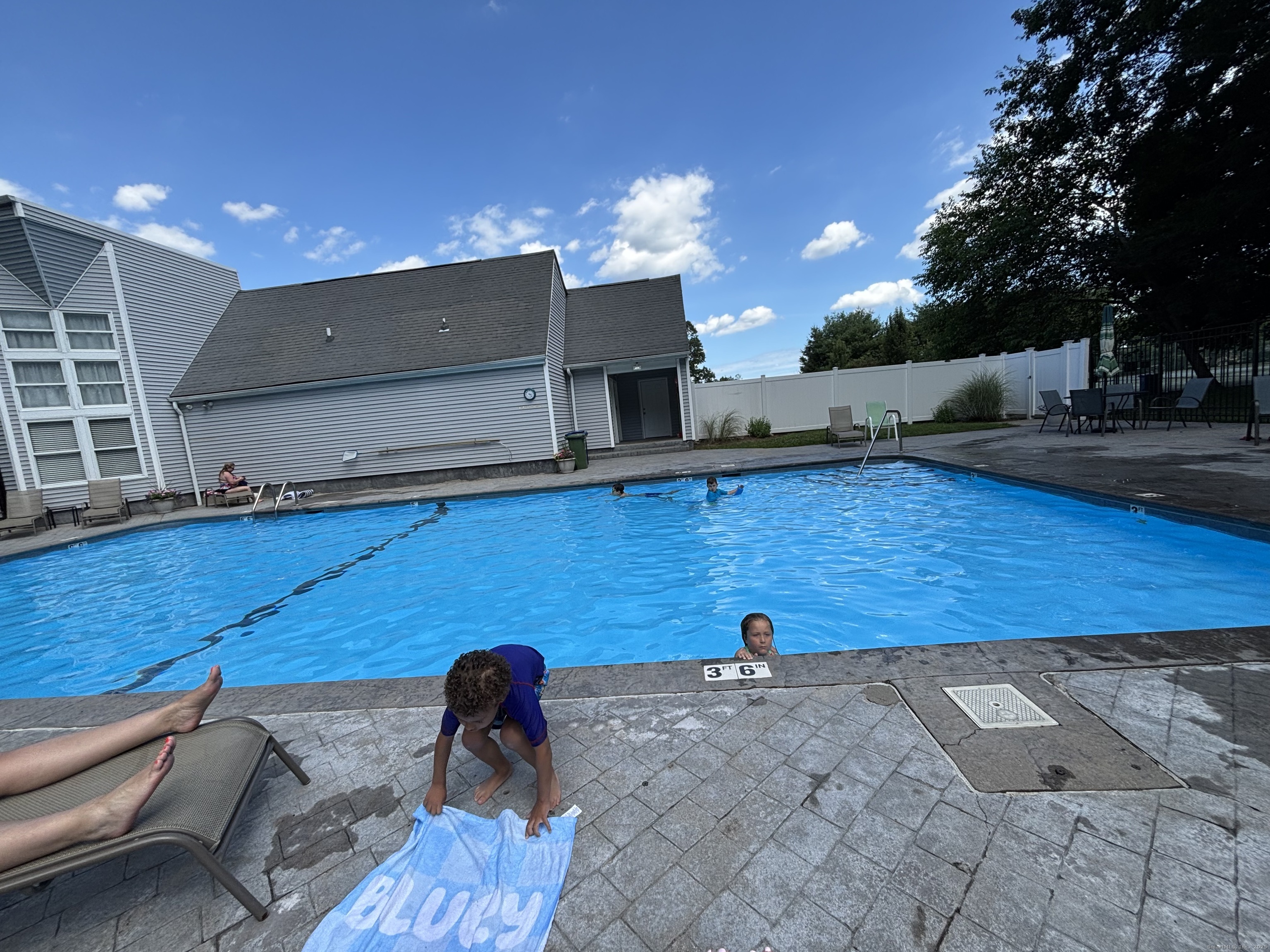 219 Brentwood Drive 219