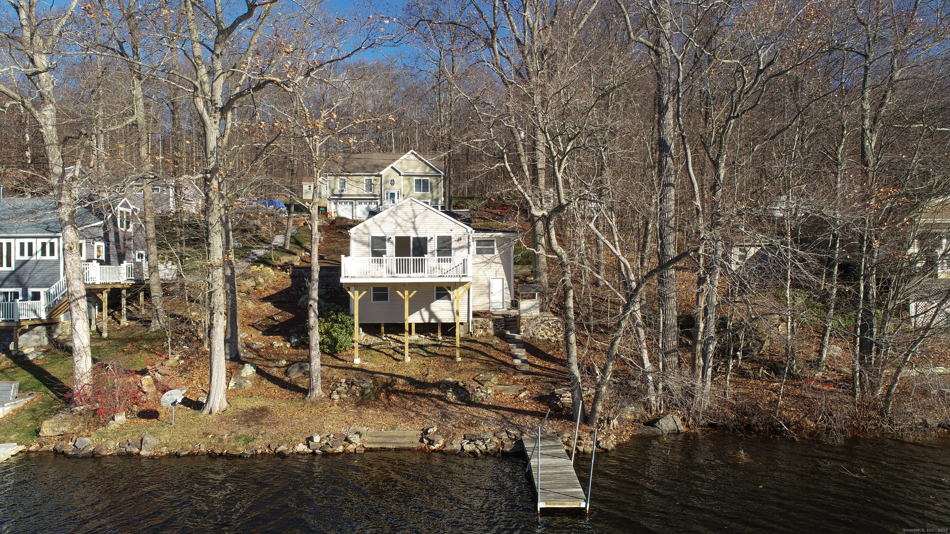 145 Lakeview Drive