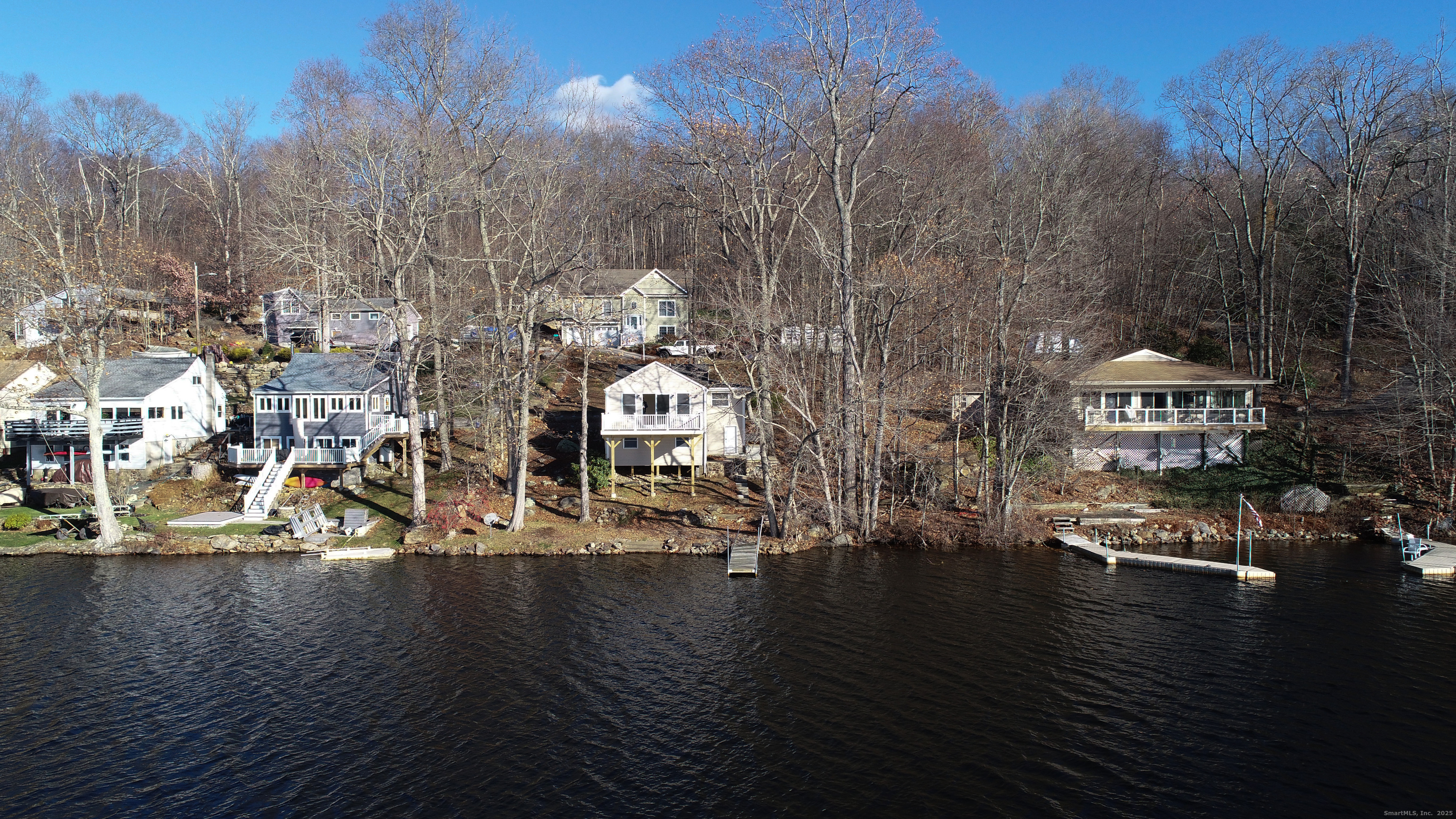 145 Lakeview Drive