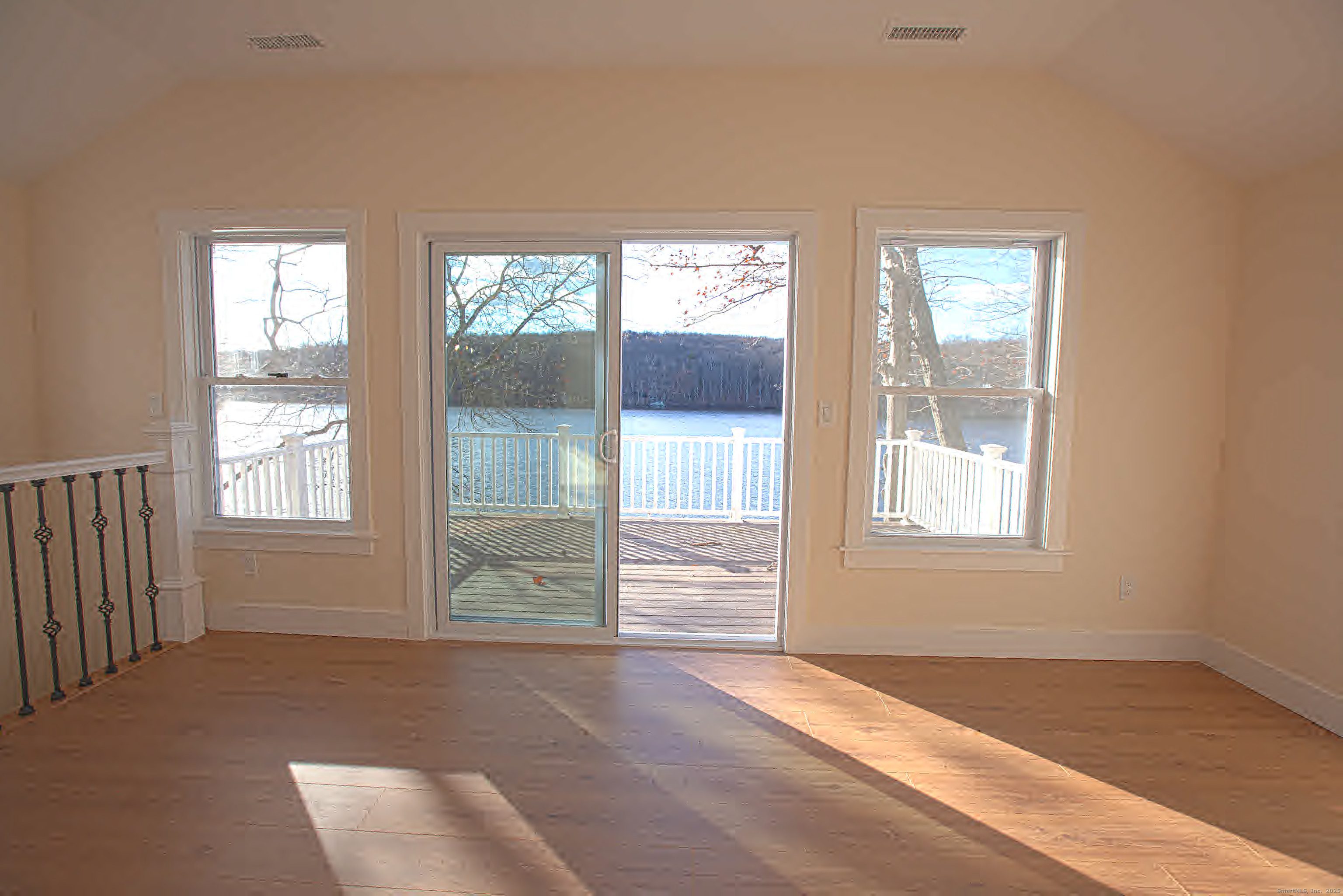 145 Lakeview Drive