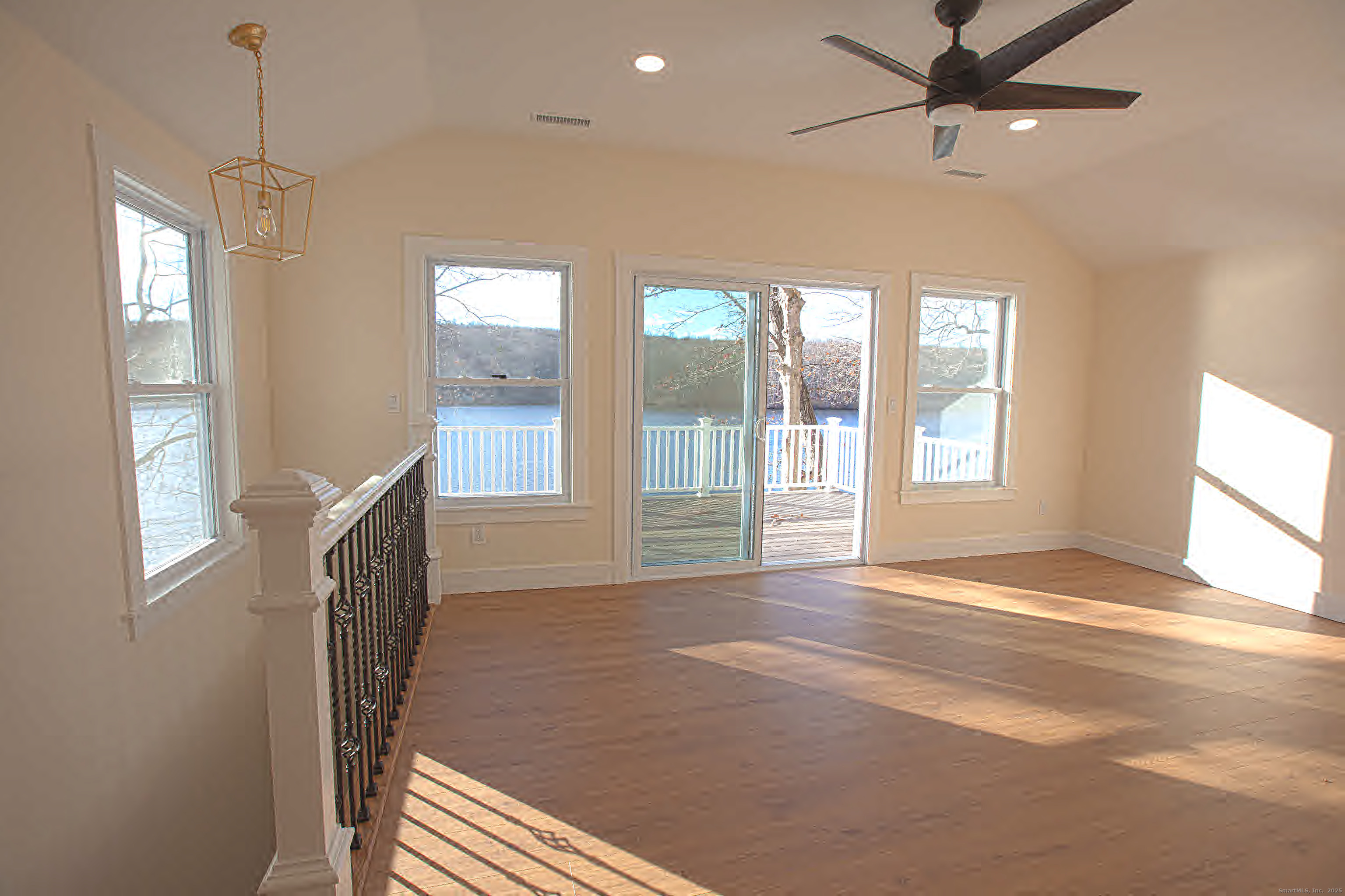 145 Lakeview Drive