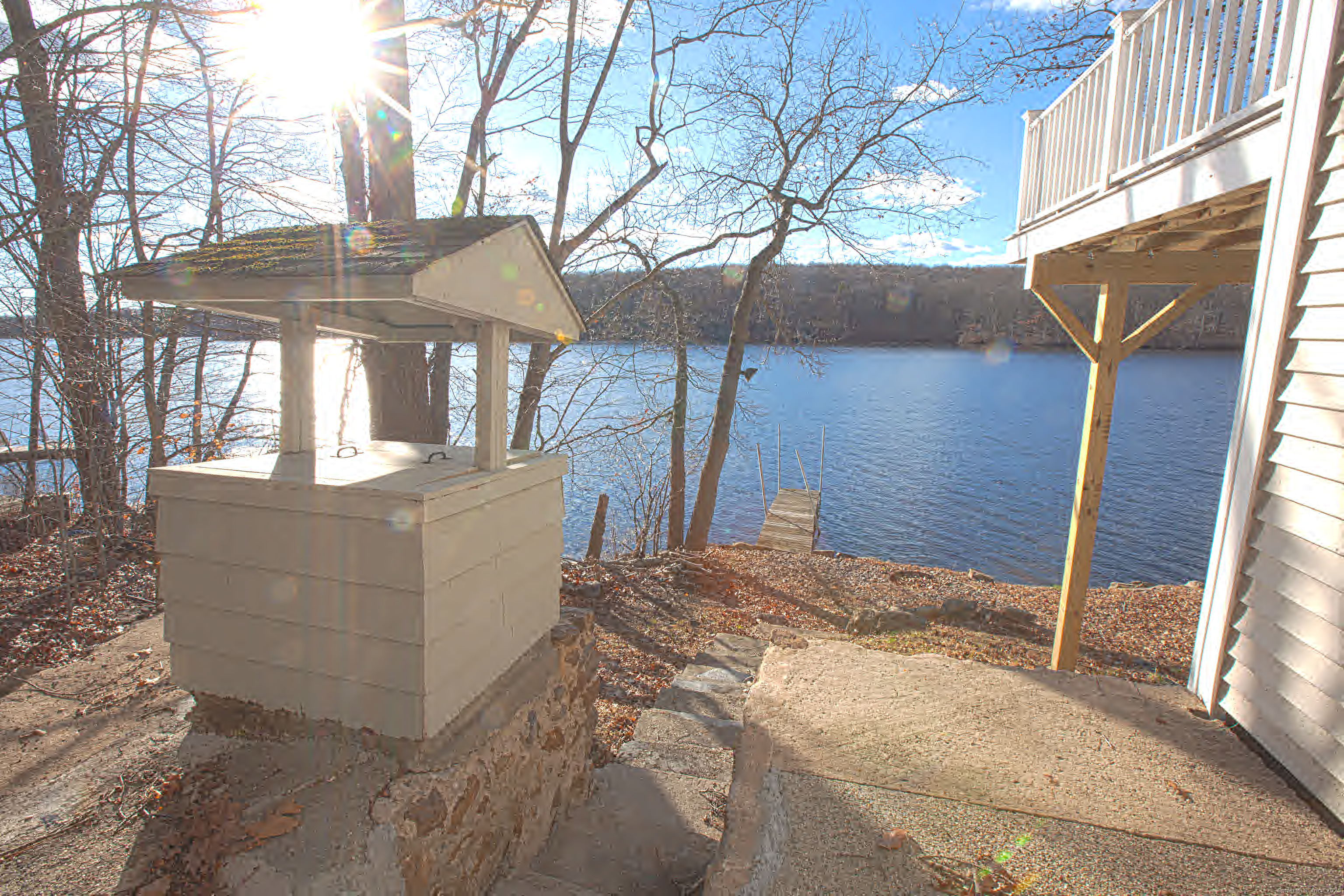 145 Lakeview Drive