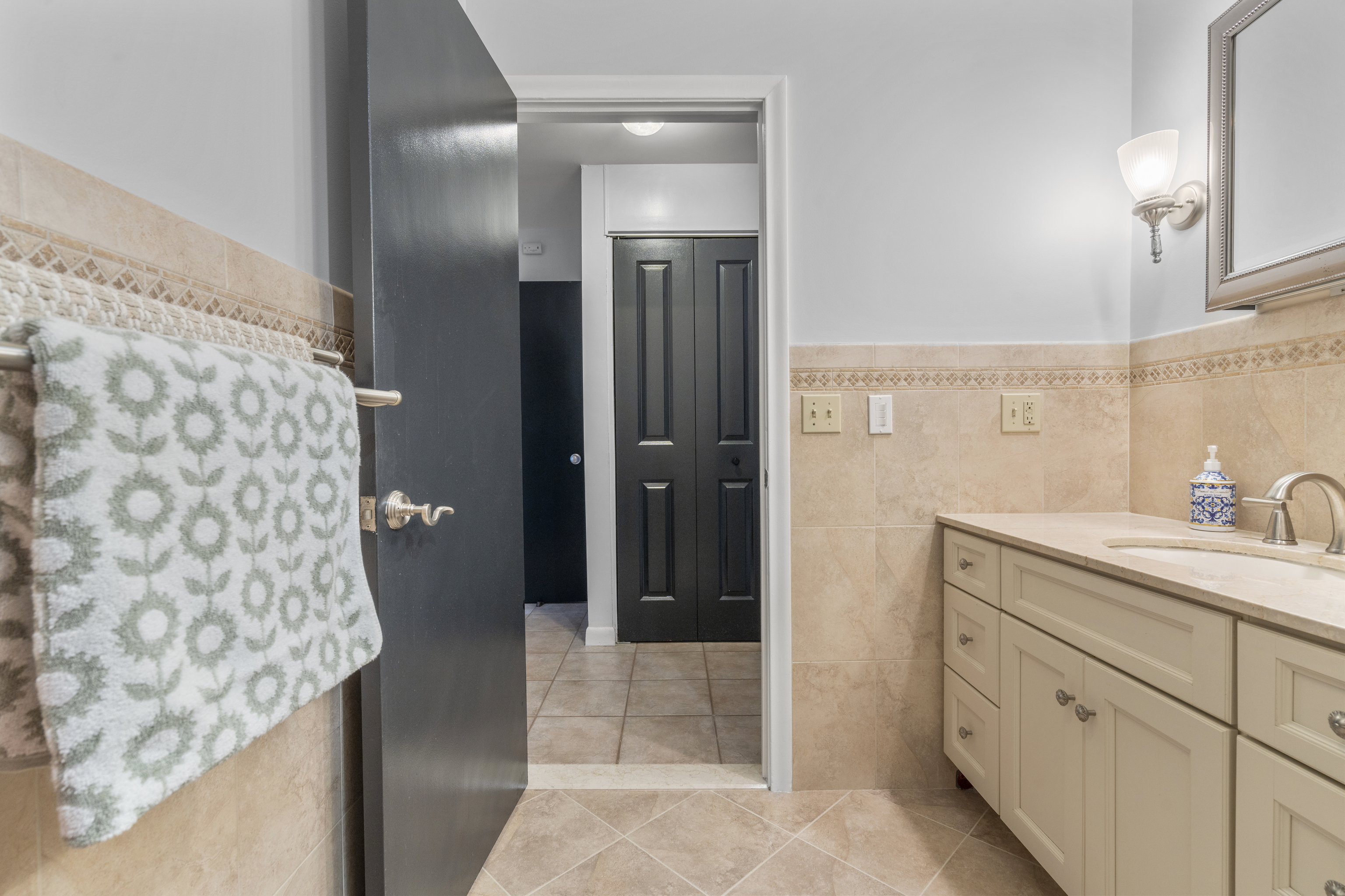 51 Charlton Hill Road 51