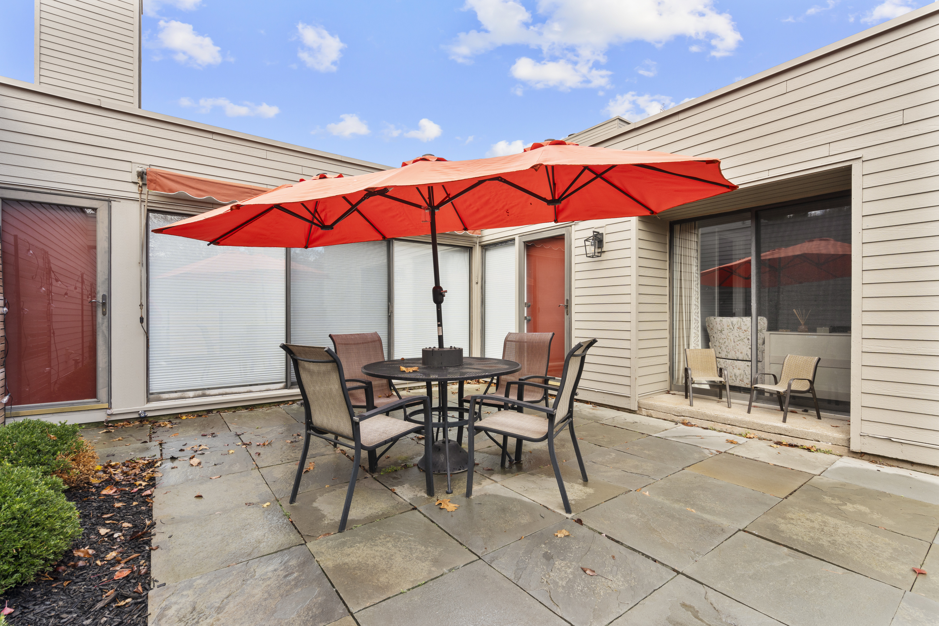 51 Charlton Hill Road 51