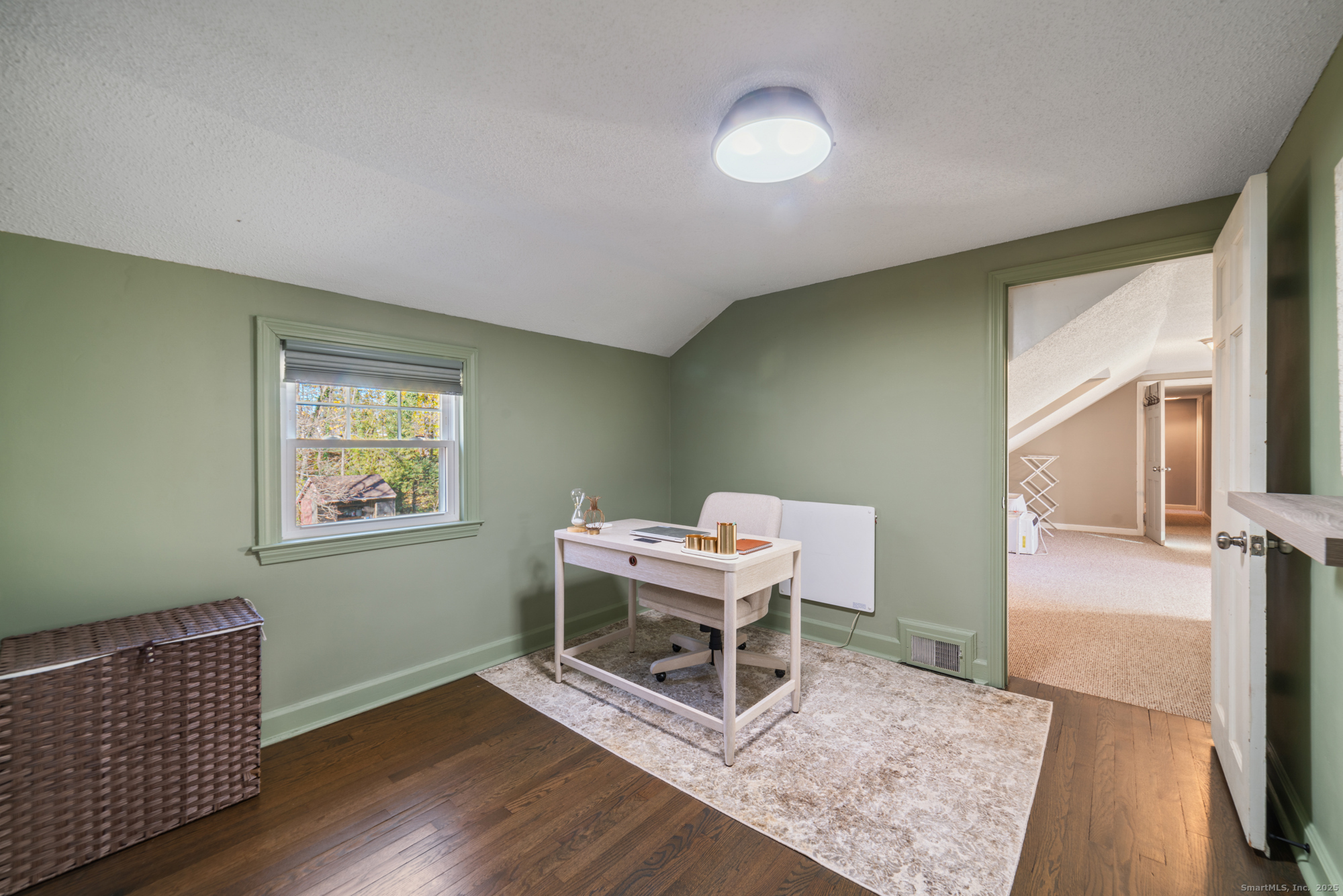 23 Ledyard Road