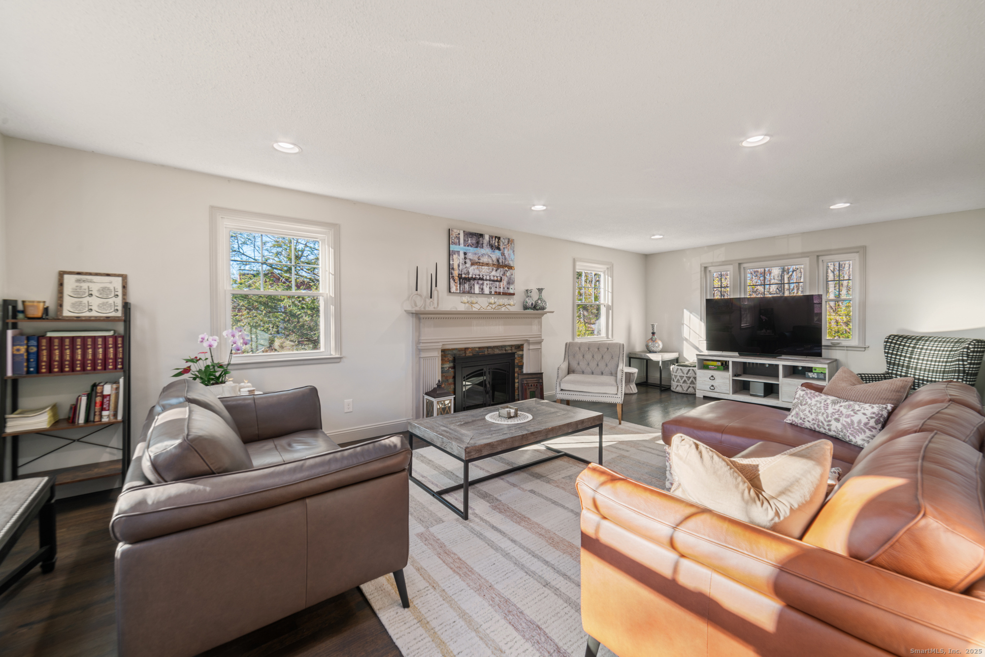 23 Ledyard Road
